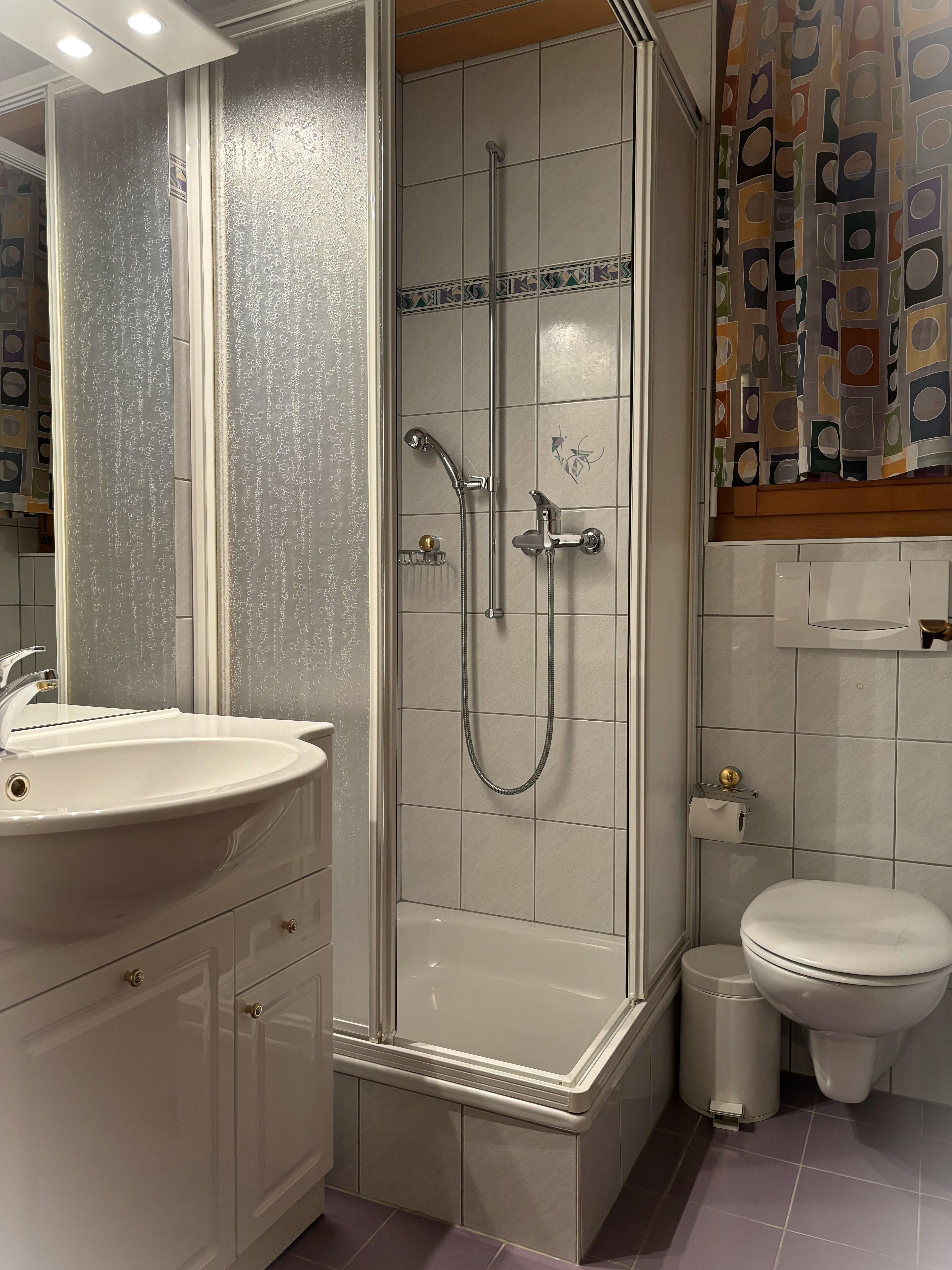 Darianne 44_dusche-WC Darianne 44_dusche-WC