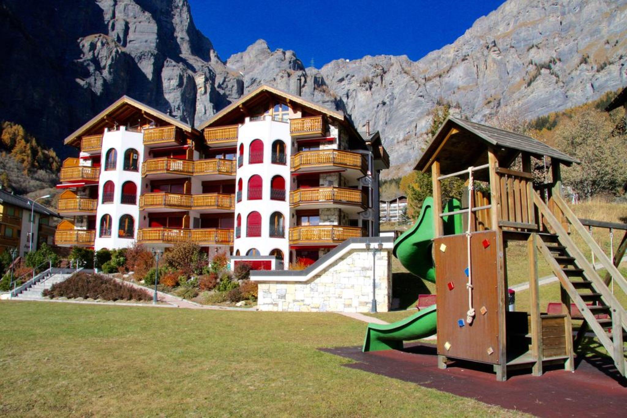 Château_sommer_spielplatz Château_sommer_spielplatz