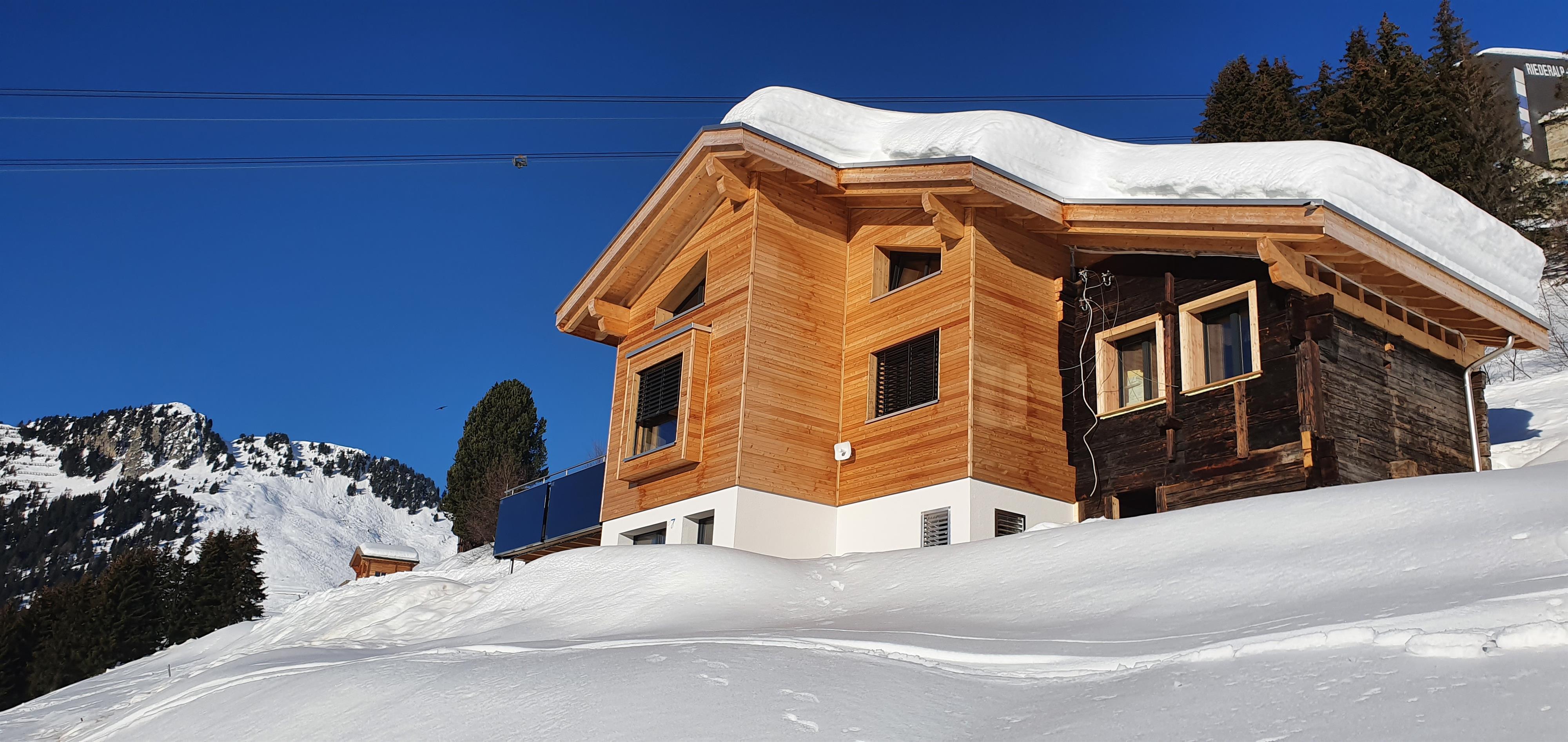 Chalet_Kumme_Aussenansicht_Winter Chalet_Kumme_Aussenansicht_Winter