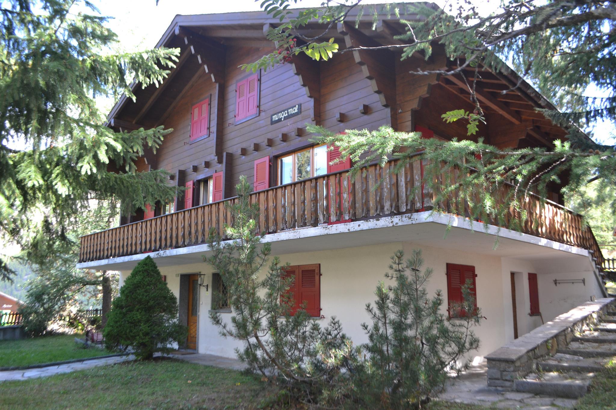 Outside Summer Side 3 Outside Summer Side 3