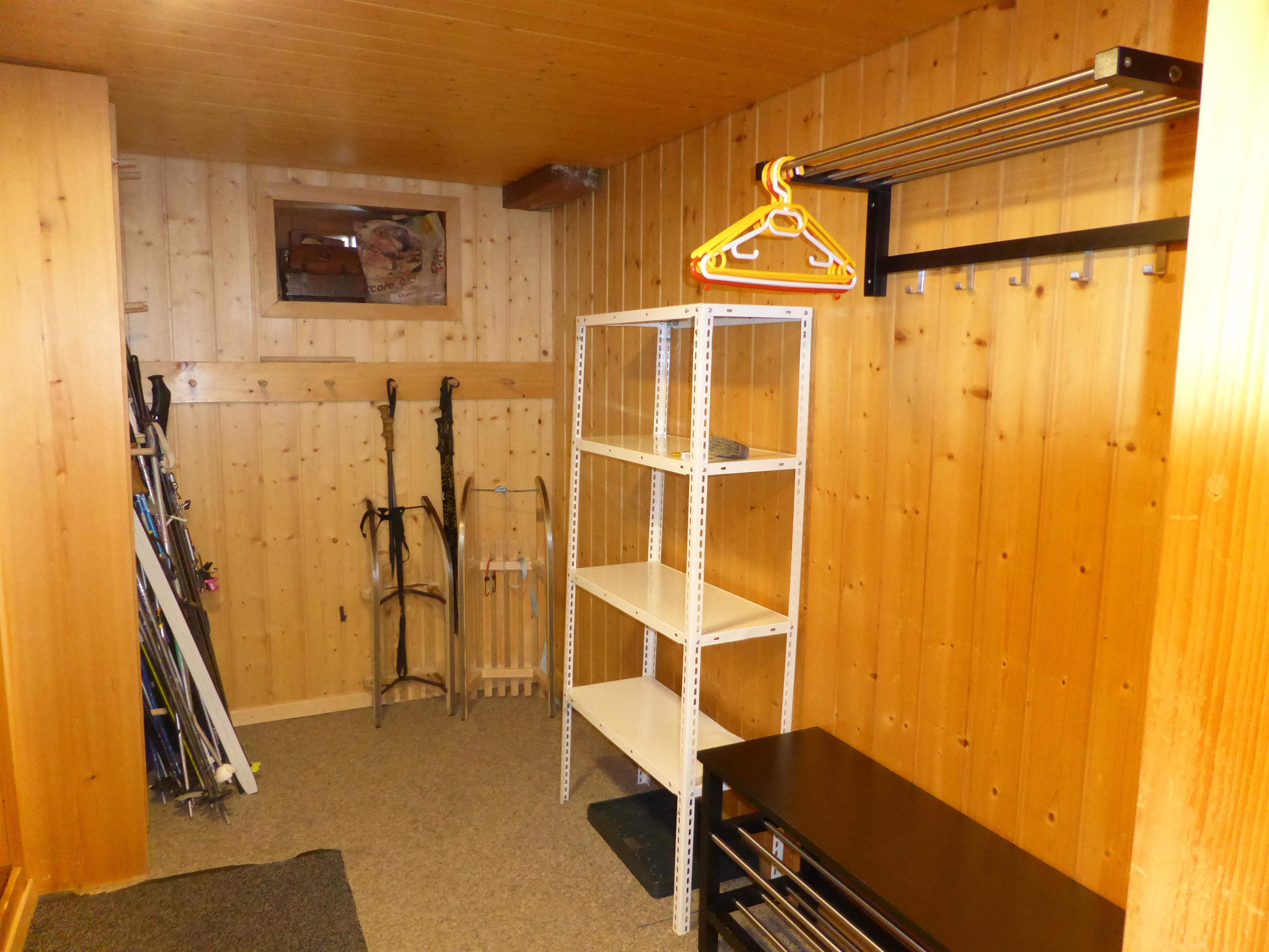 Schuh und Skiraum Schuh und Skiraum