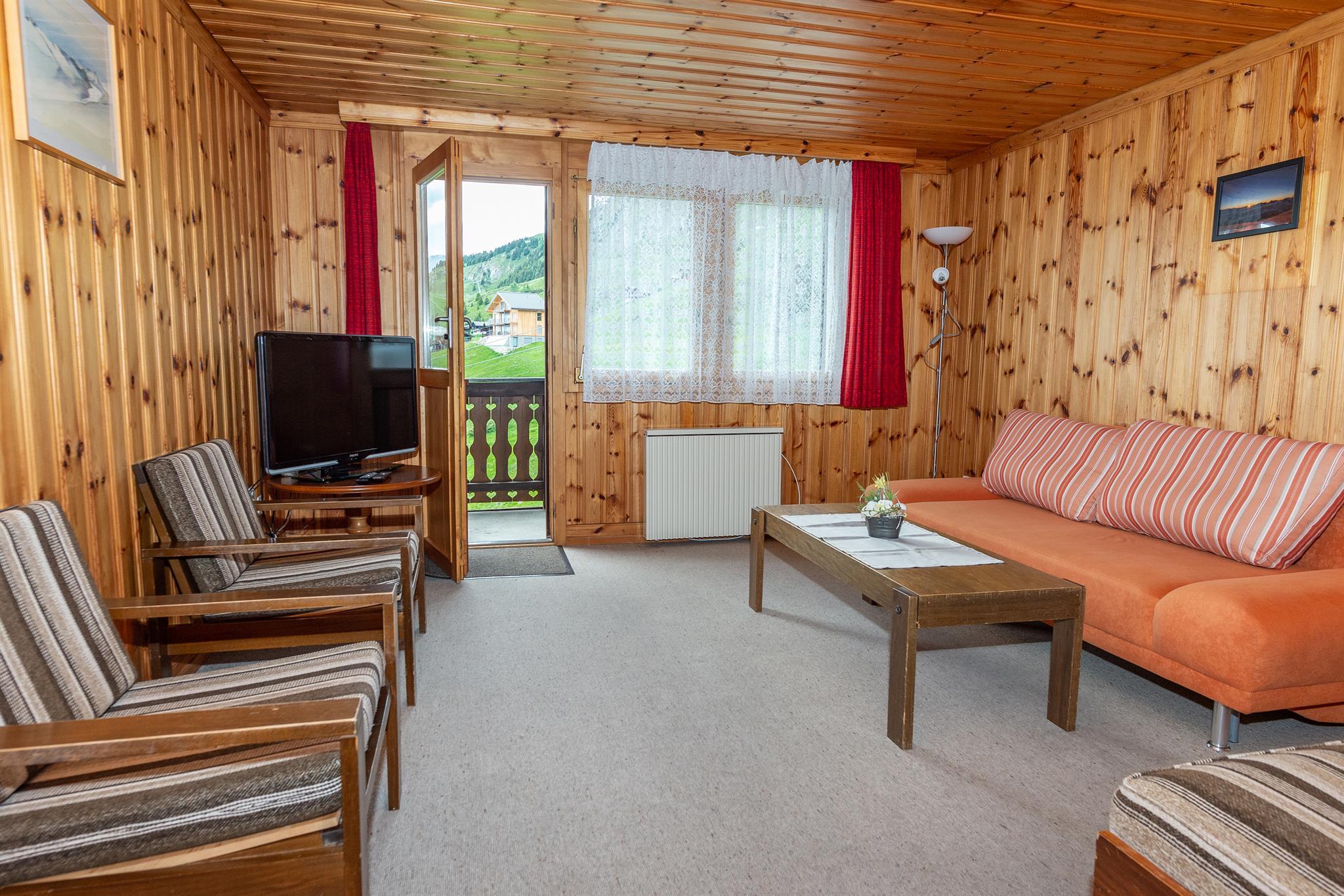 Wohnzimmer Hubertus 2 _01 Wohnzimmer Hubertus 2 _01