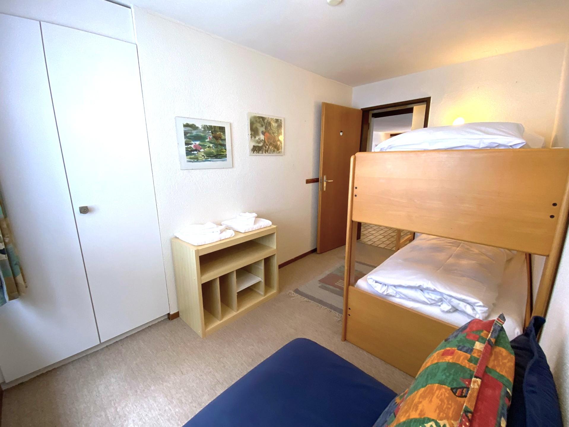 Lärchenwald 1706_Schlafzimmer 2 Lärchenwald 1706_Schlafzimmer 2