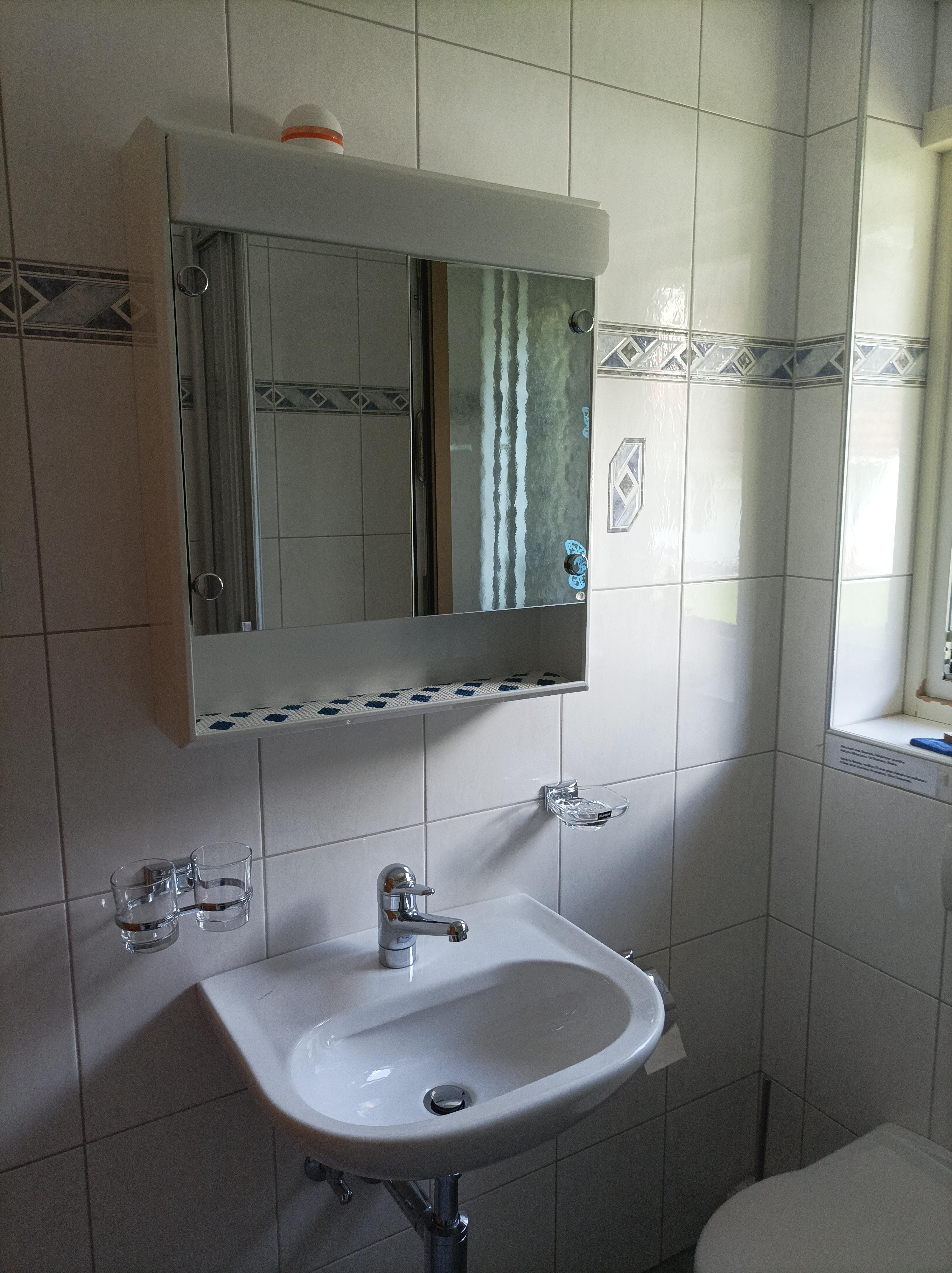 WC/ Dusche_20220515_150343 WC/ Dusche_20220515_150343