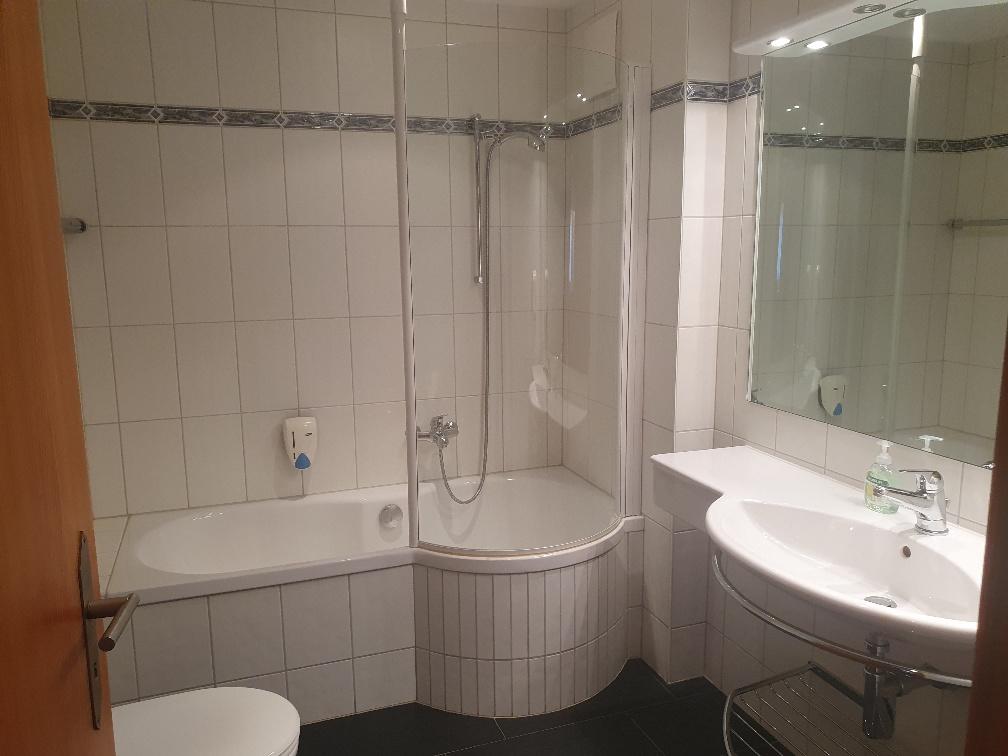 20231011_165732_resized 20231011_165732_resized