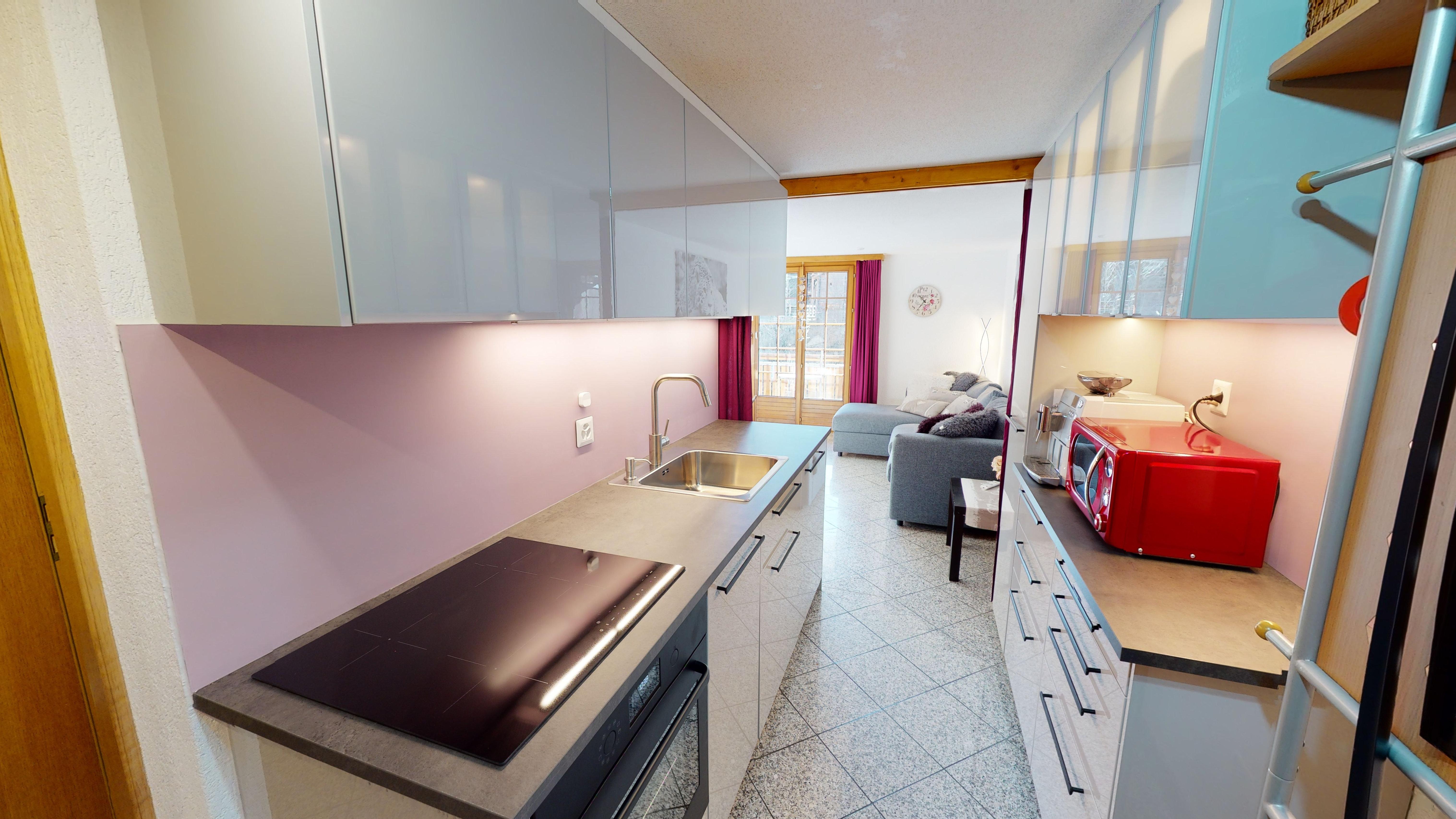 Leone-2-11252021_083047 Leone-2-11252021_083047