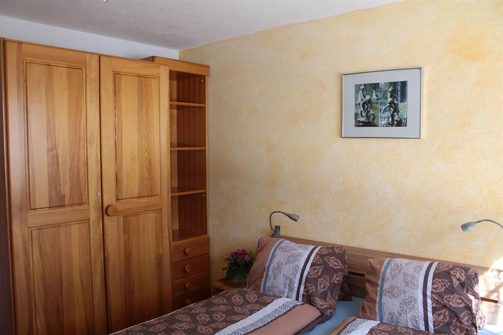 Schlafzimmer (2-Bett) Schlafzimmer (2-Bett)