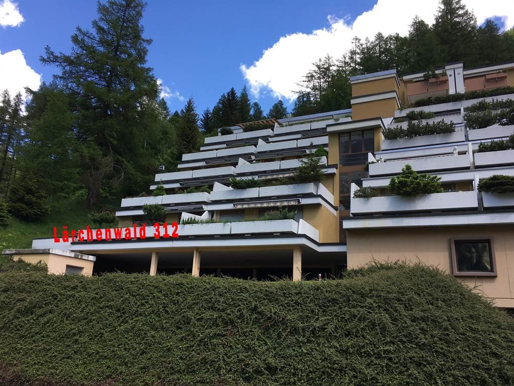 Lärchenwald 312_aussen_b Lärchenwald 312_aussen_b