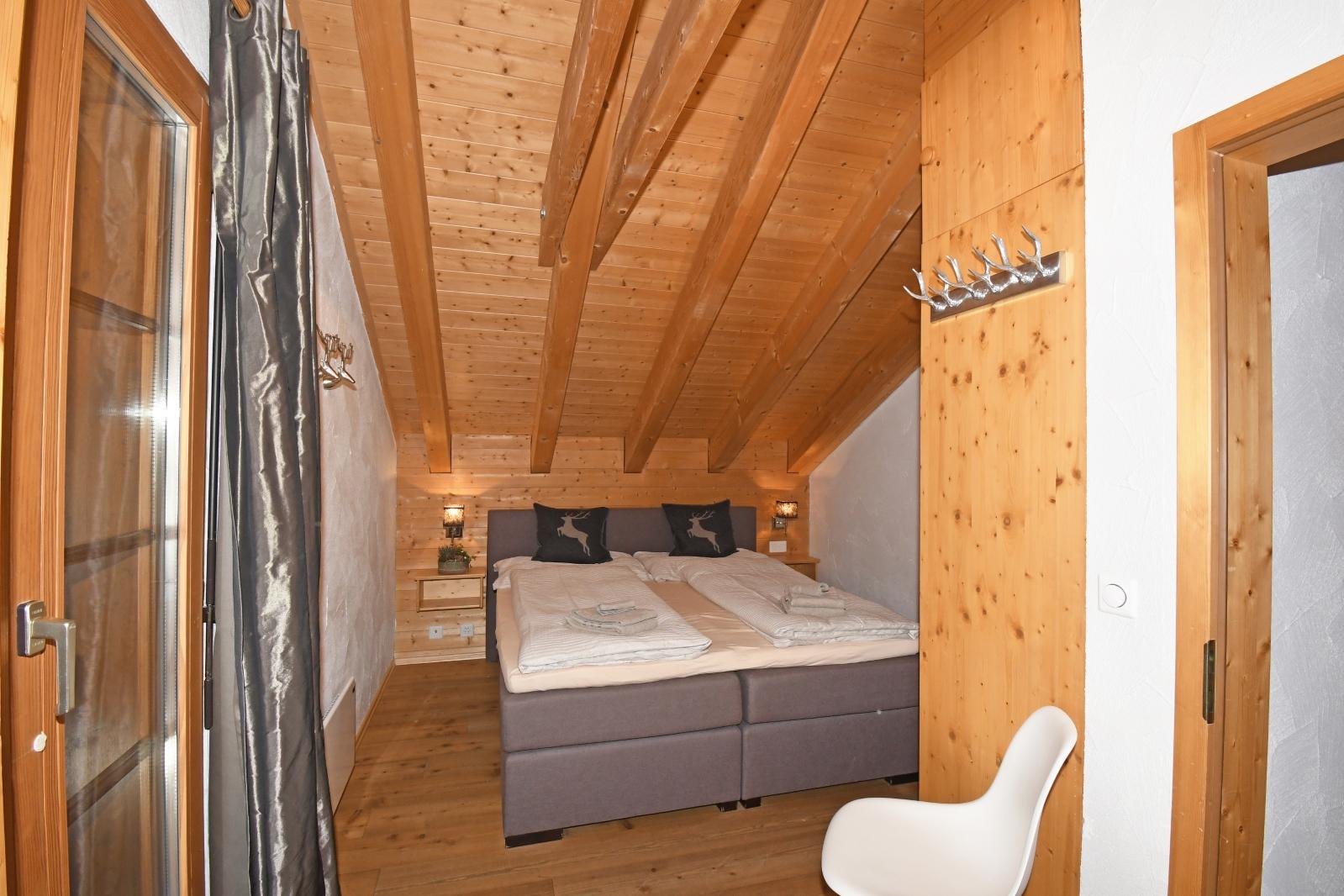 Wilhelm Tell OG Ost- 2. Schlafzimmer (2. Stk.) Wilhelm Tell OG Ost- 2. Schlafzimmer (2. Stk.)