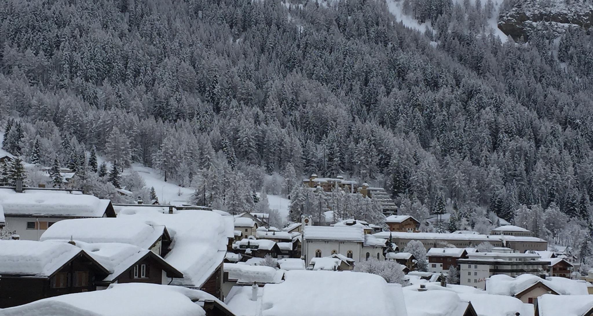 Chalet Gassenboden Wohnung 37 Blick vom Balkon_2 Chalet Gassenboden Wohnung 37 Blick vom Balkon_2