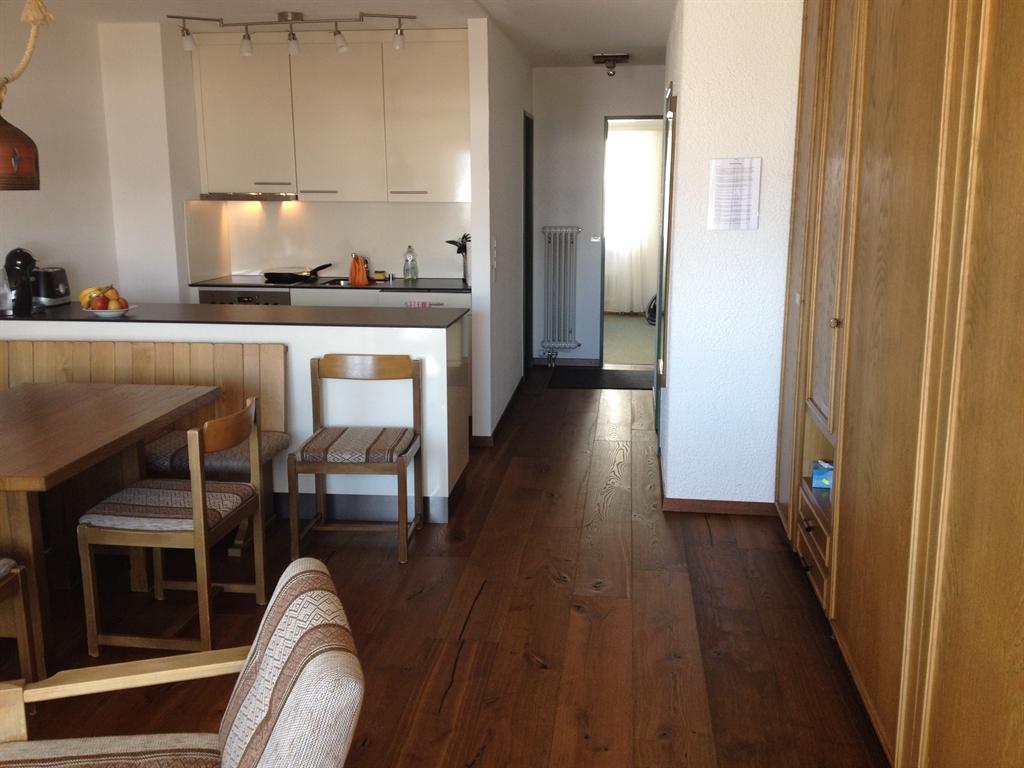 Wohn-Essraum, Gang zum Schlafzimmer Wohn-Essraum, Gang zum Schlafzimmer