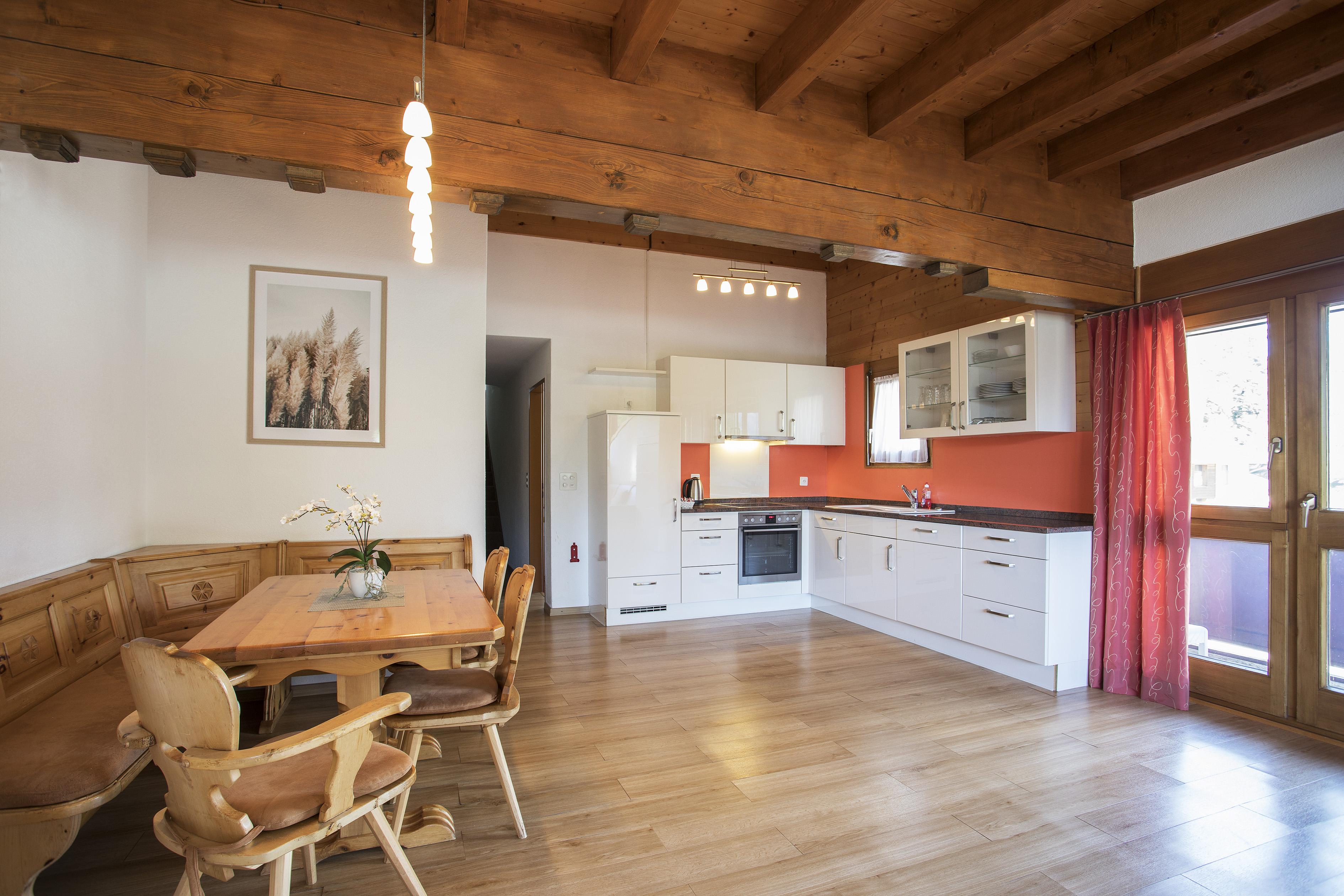 Kingsuite_E1_999 Kingsuite_E1_999