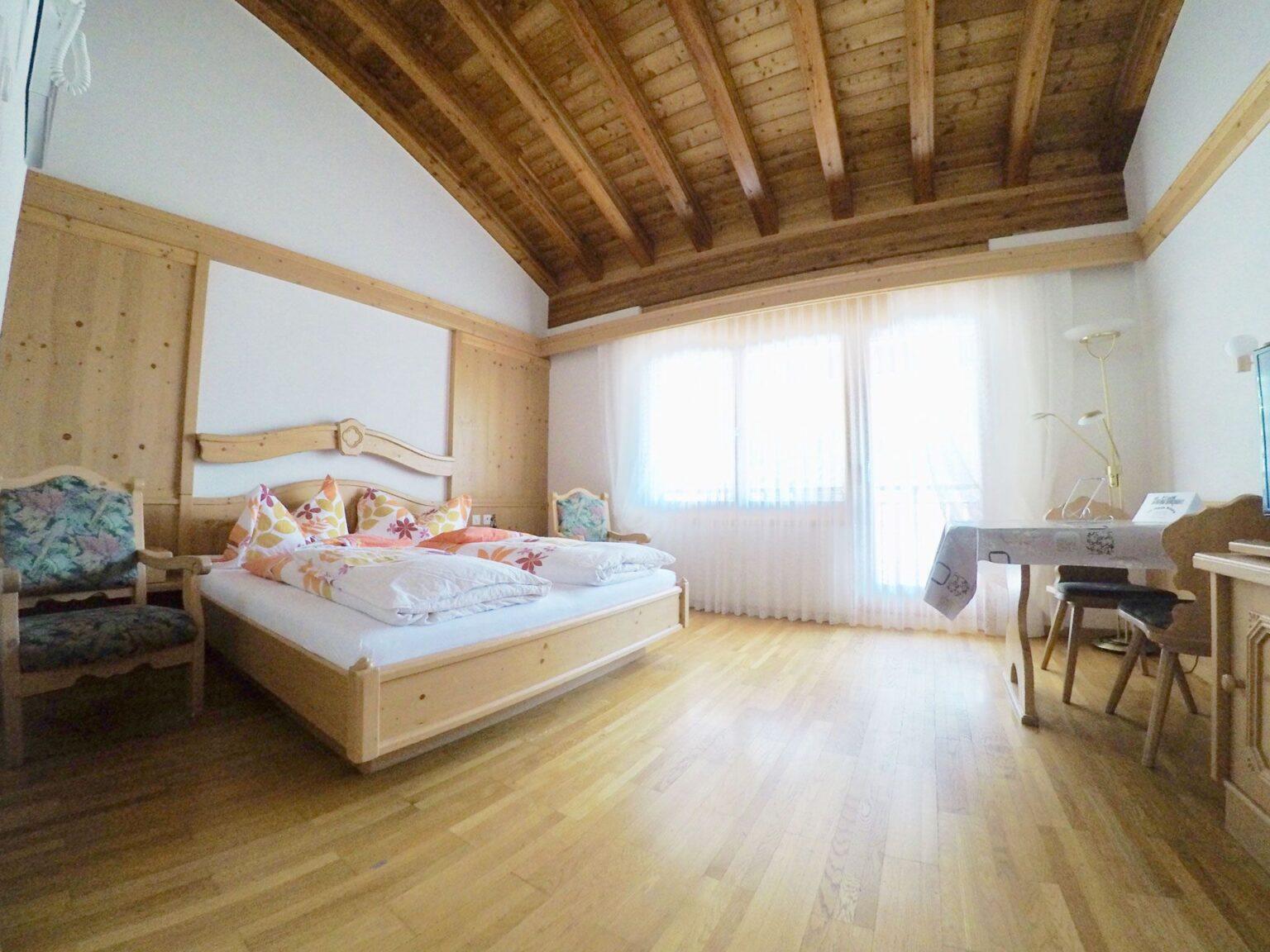 Appartementhaus-Adora-Leukerbad-Studio-Schlafzimme Appartementhaus-Adora-Leukerbad-Studio-Schlafzimme