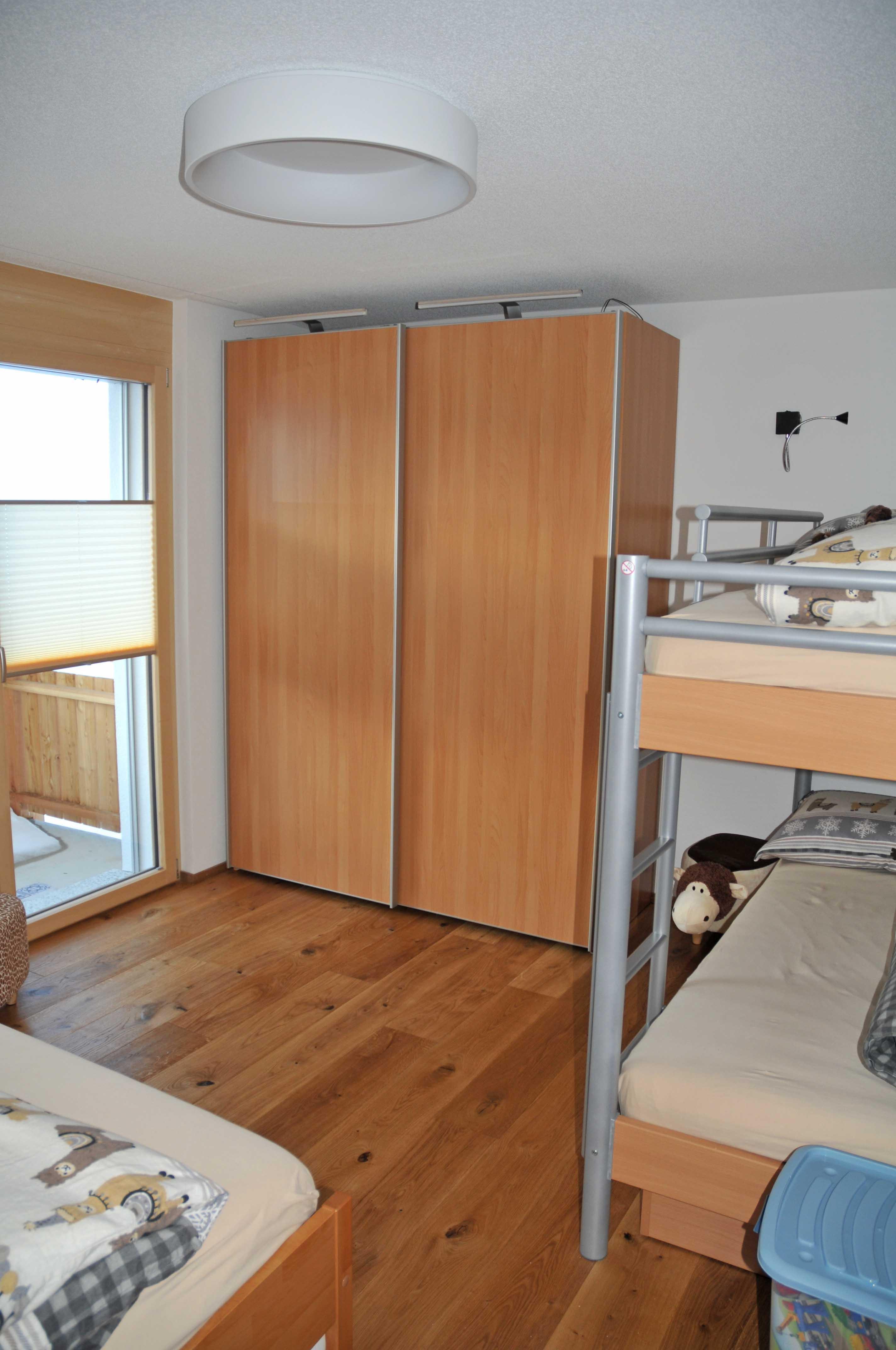 1. Stock West_5929 1. Stock West_5929