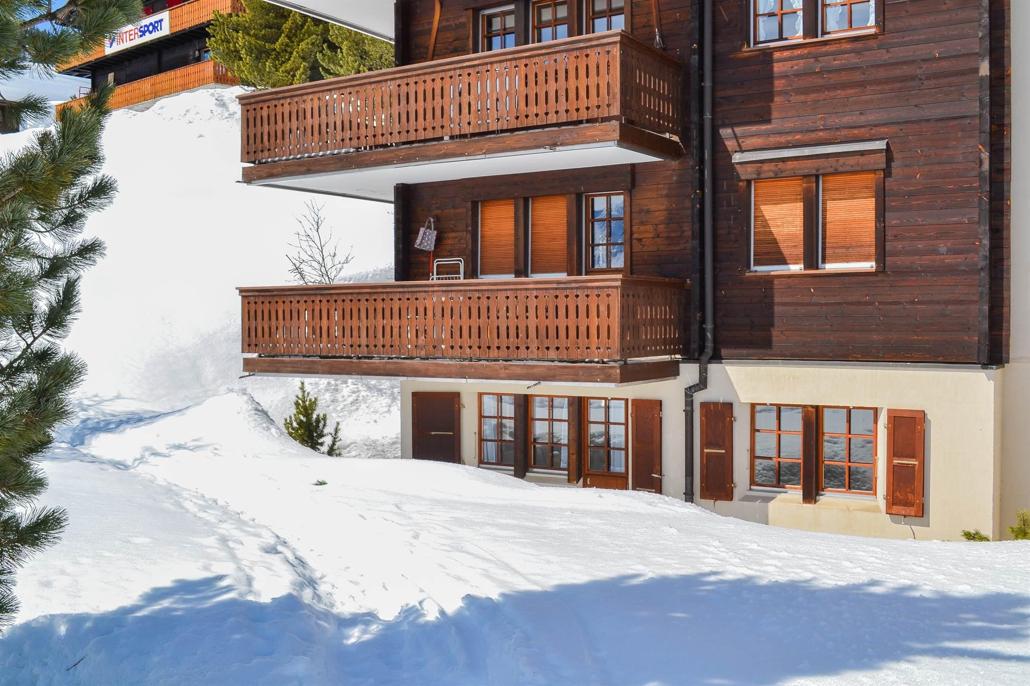 LP-VieuxValaisHD (7) LP-VieuxValaisHD (7)