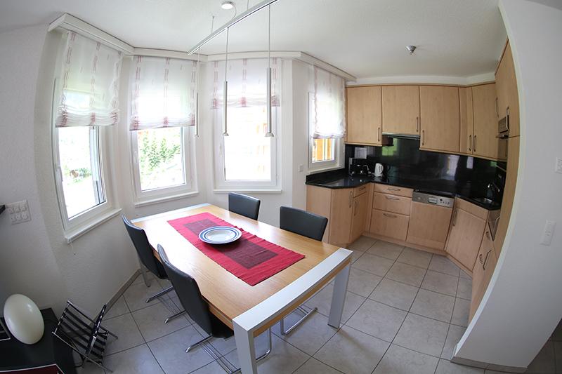 Edelweiss C 31_essen-küche_a Edelweiss C 31_essen-küche_a