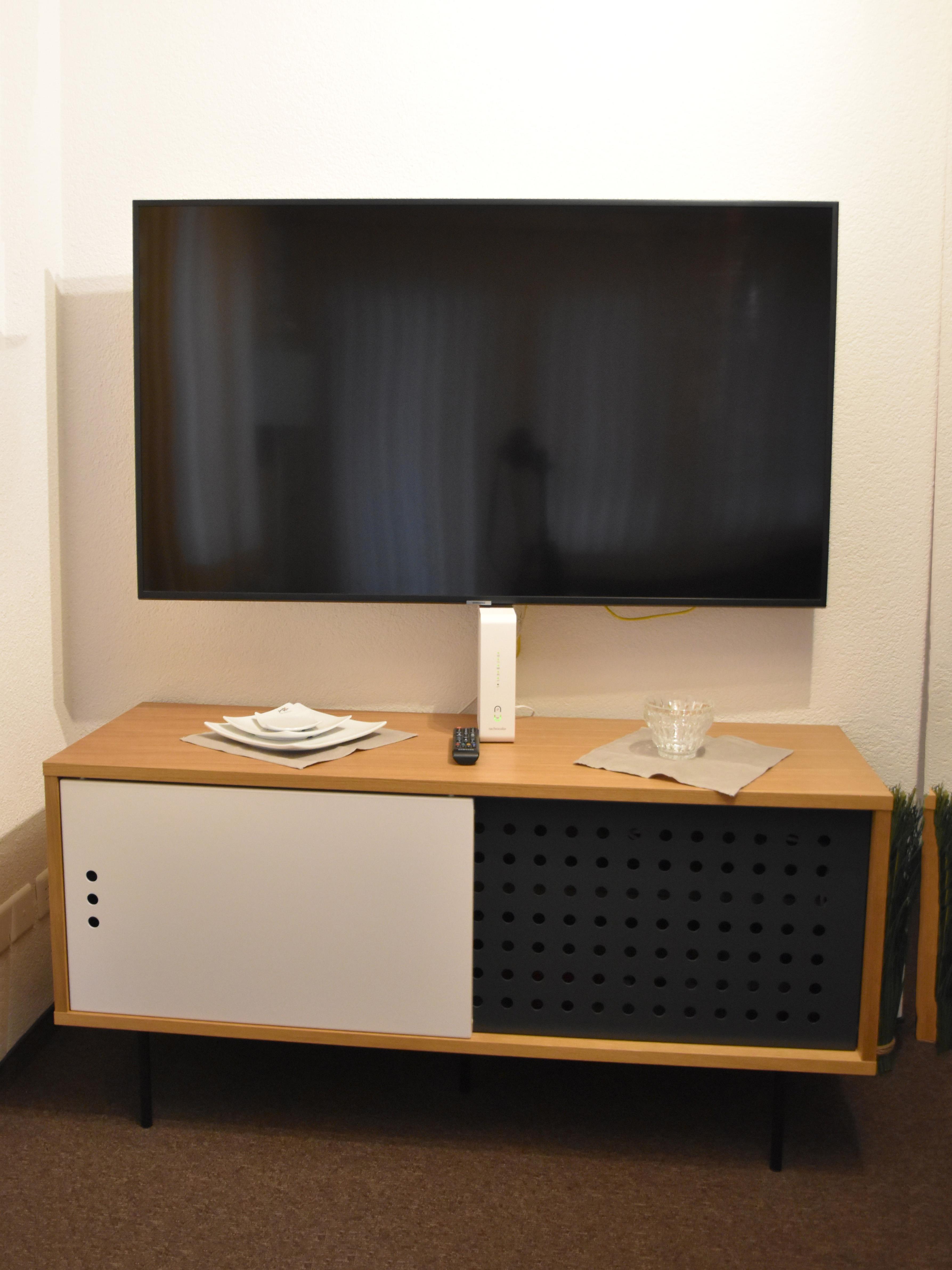 4.2 TV-Kommode-Achat-4 4.2 TV-Kommode-Achat-4