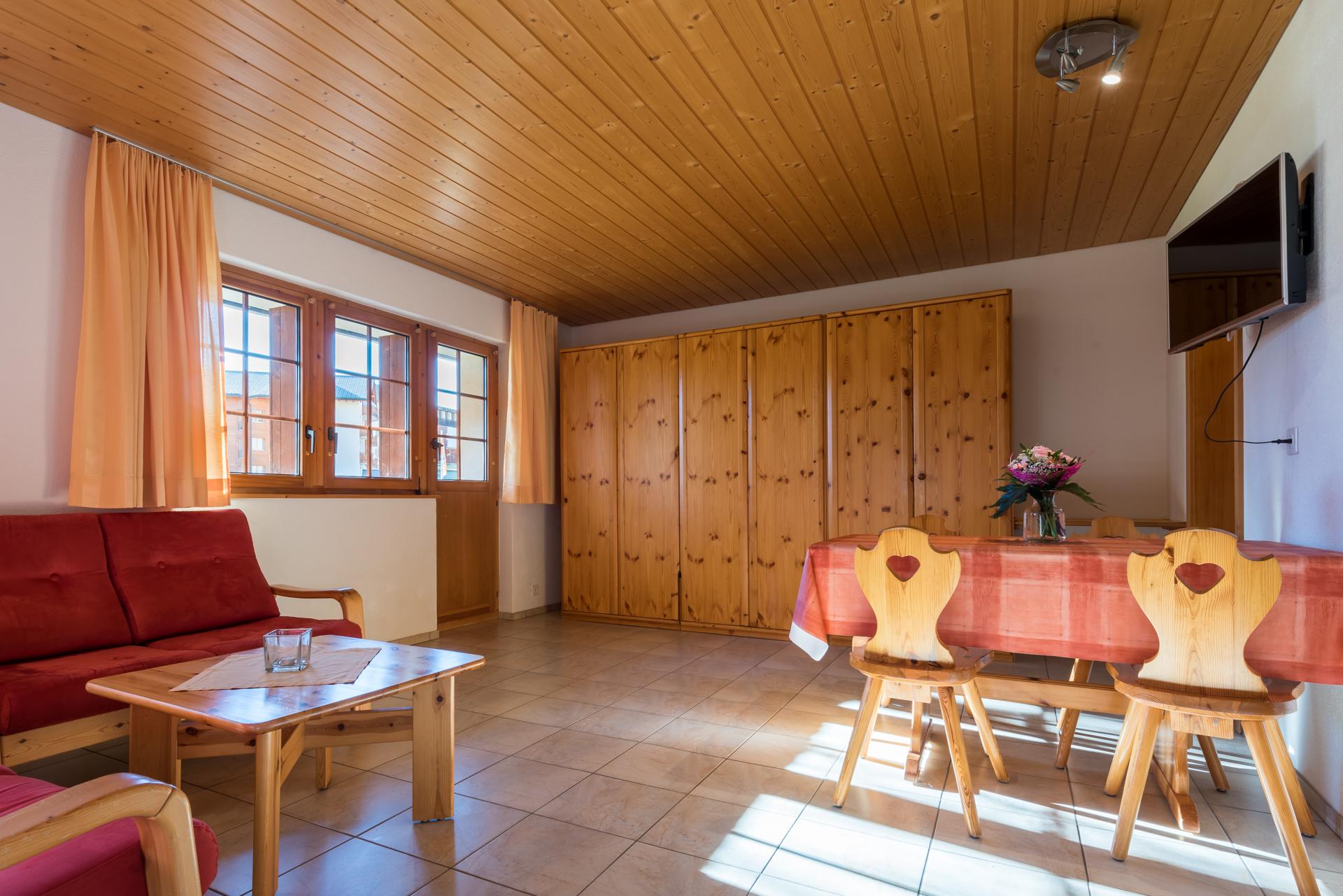 F19_8325-HDR F19_8325-HDR