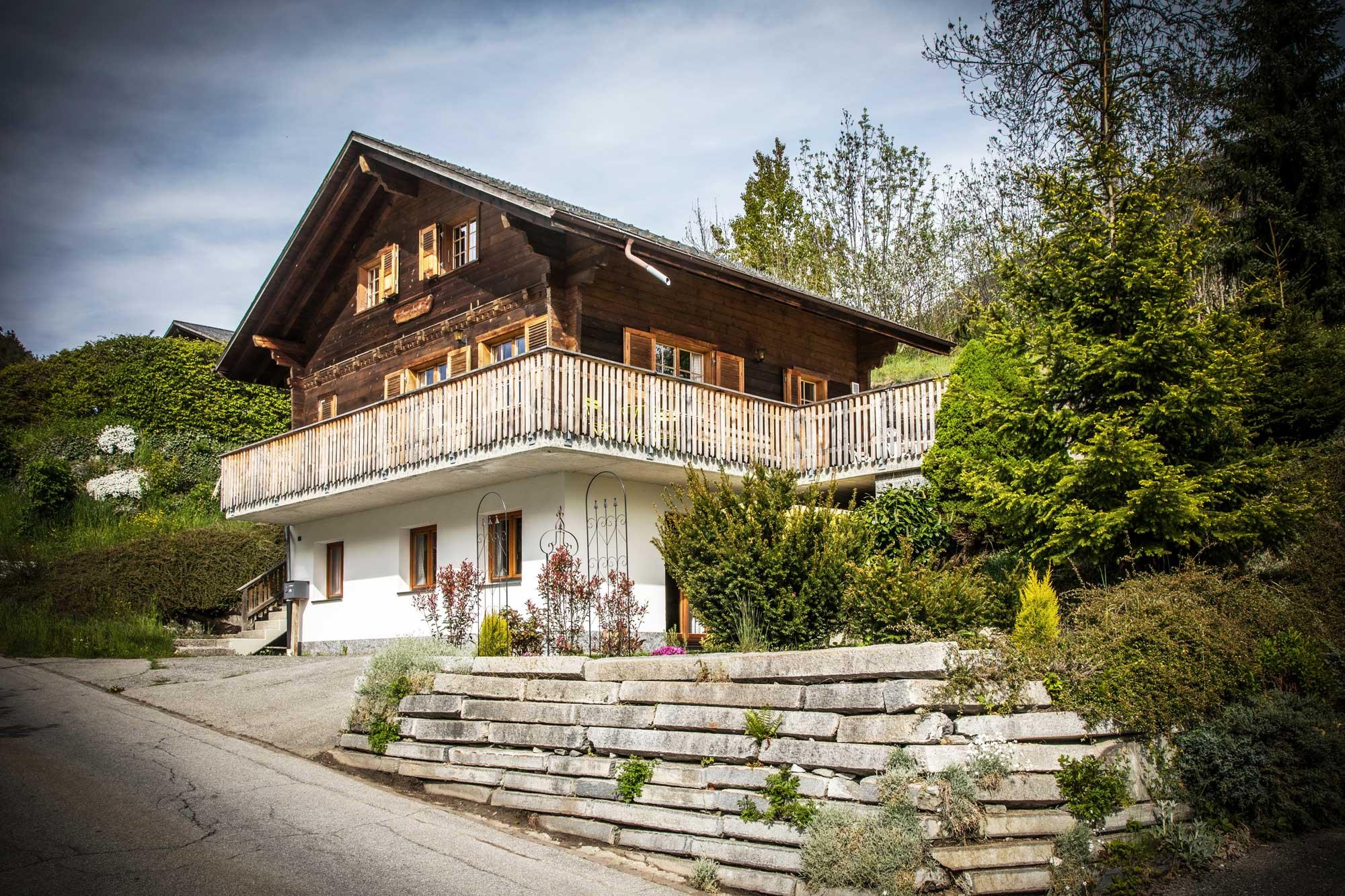 fiesch_chalet-annabelle_ferienwohnung_aussenbereic fiesch_chalet-annabelle_ferienwohnung_aussenbereic