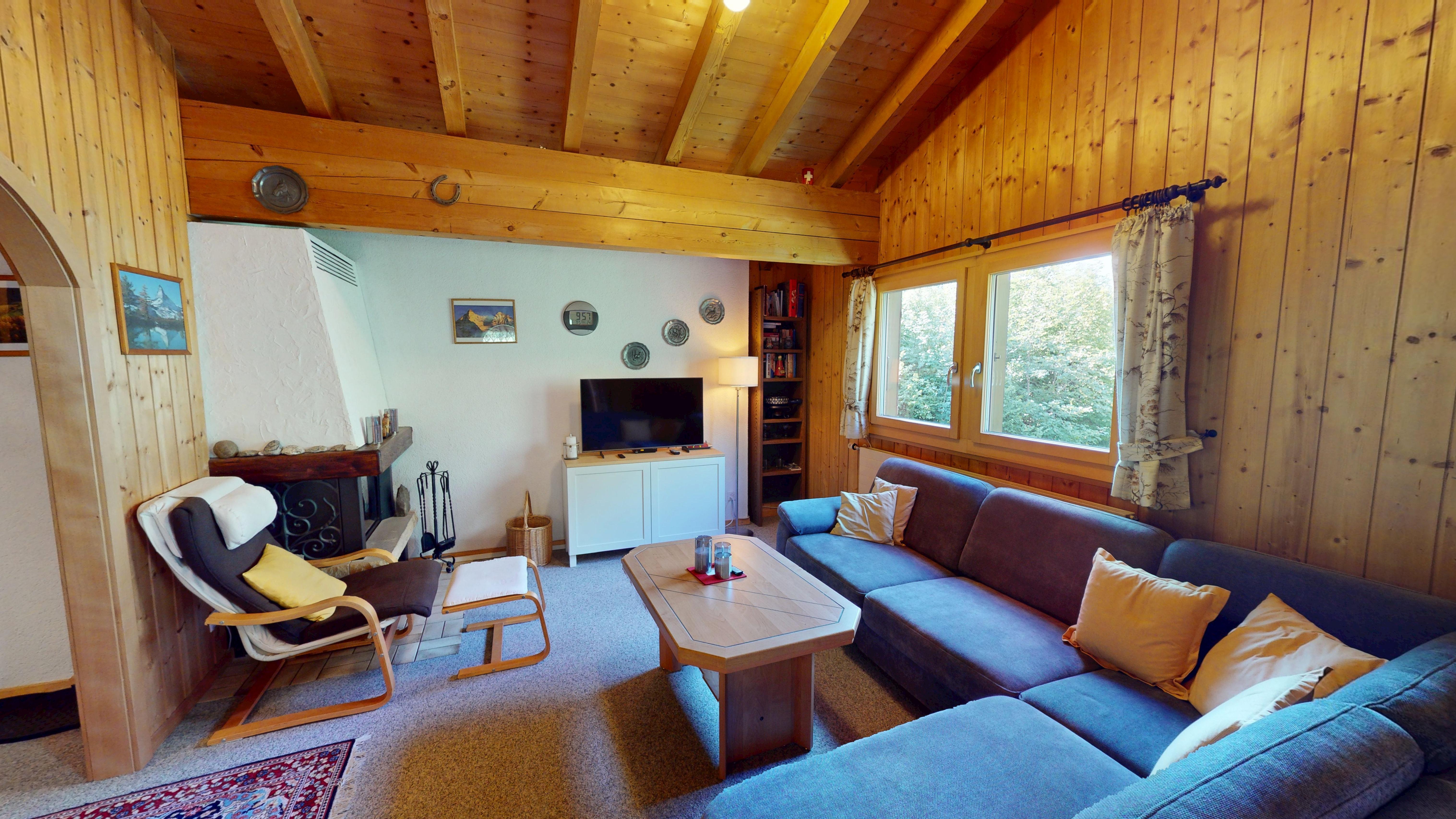 Nicole-NIC21-08122025_102730 Nicole-NIC21-08122025_102730