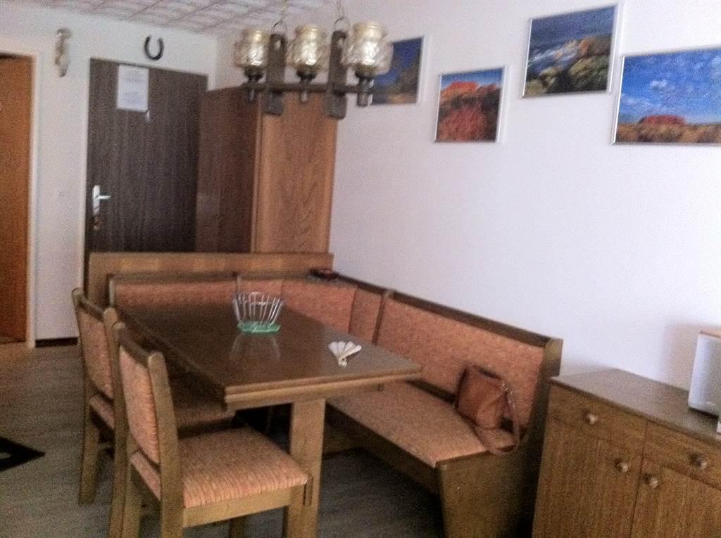 Holiday 73_wohnen-essen Holiday 73_wohnen-essen