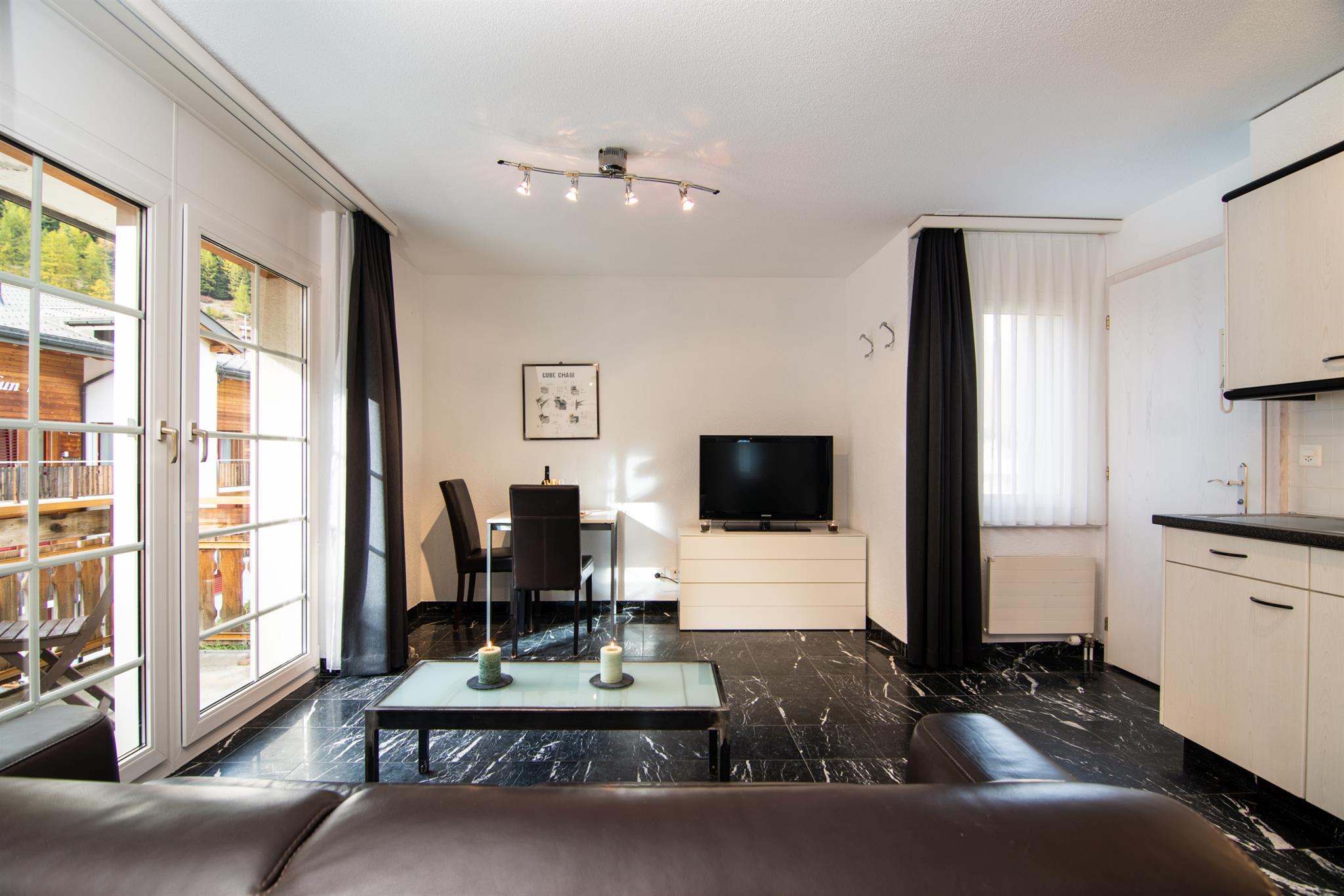 Bacchus-13 Bacchus-13