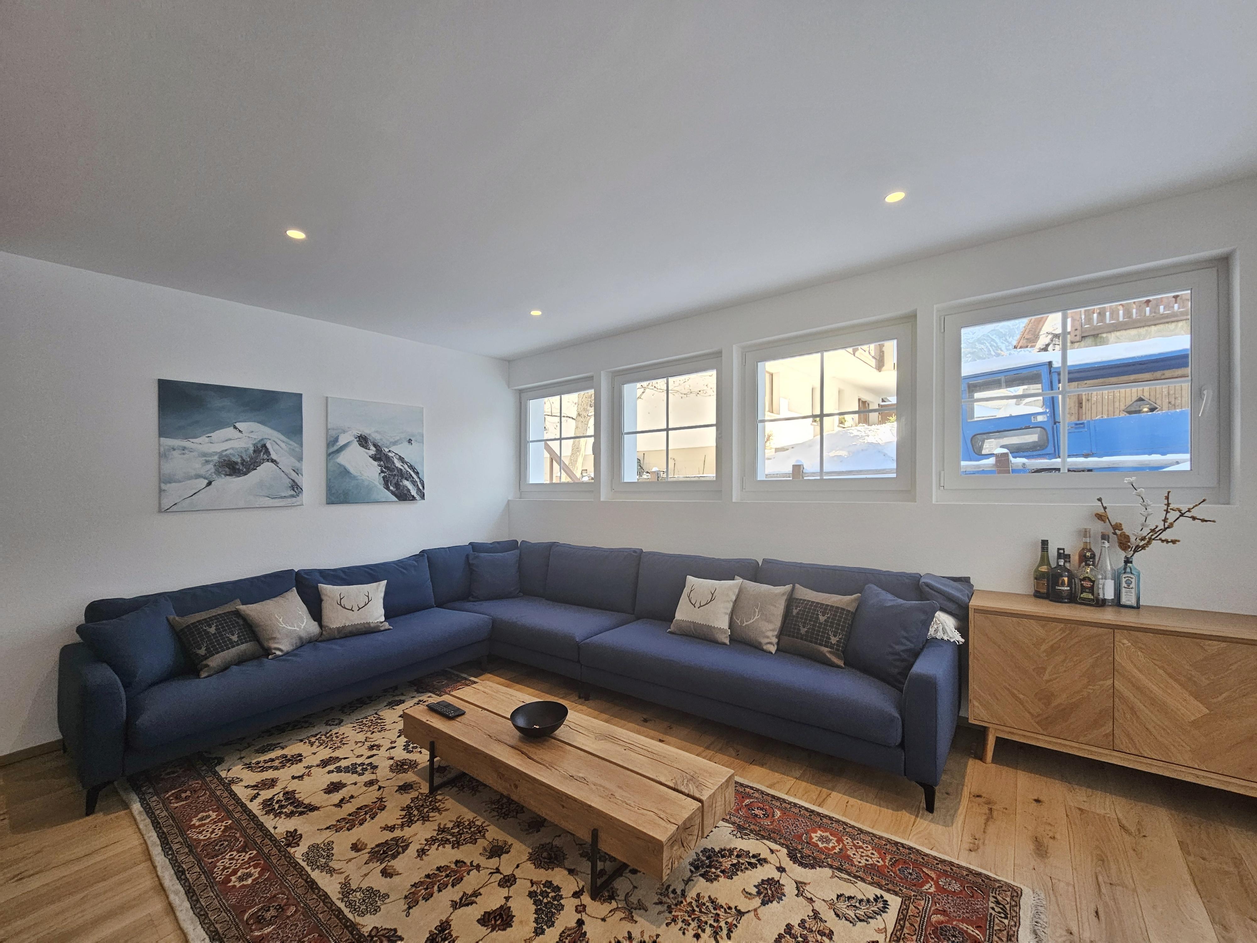 1000115943_edited 1000115943_edited