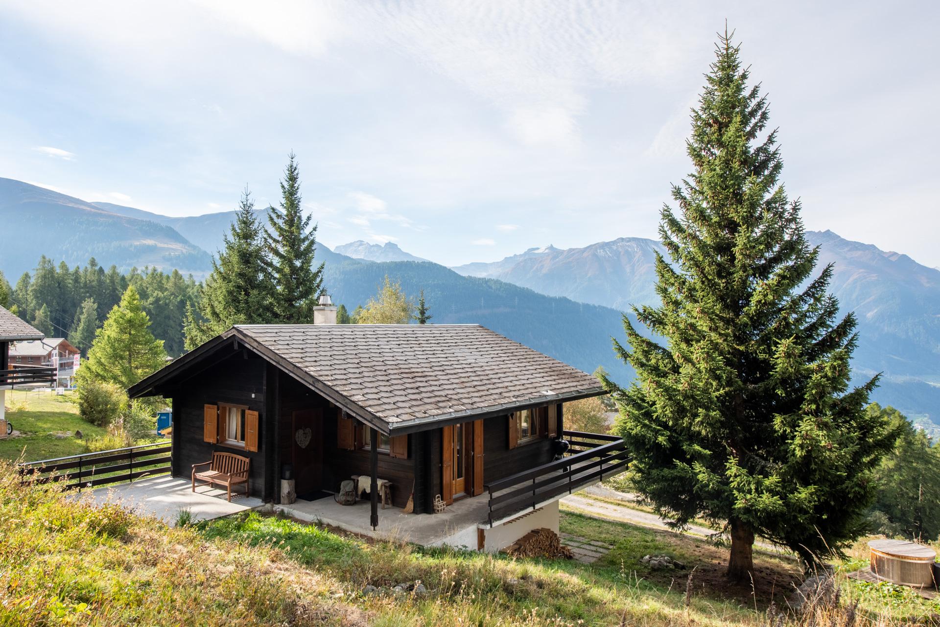 M21_3299-HDR M21_3299-HDR