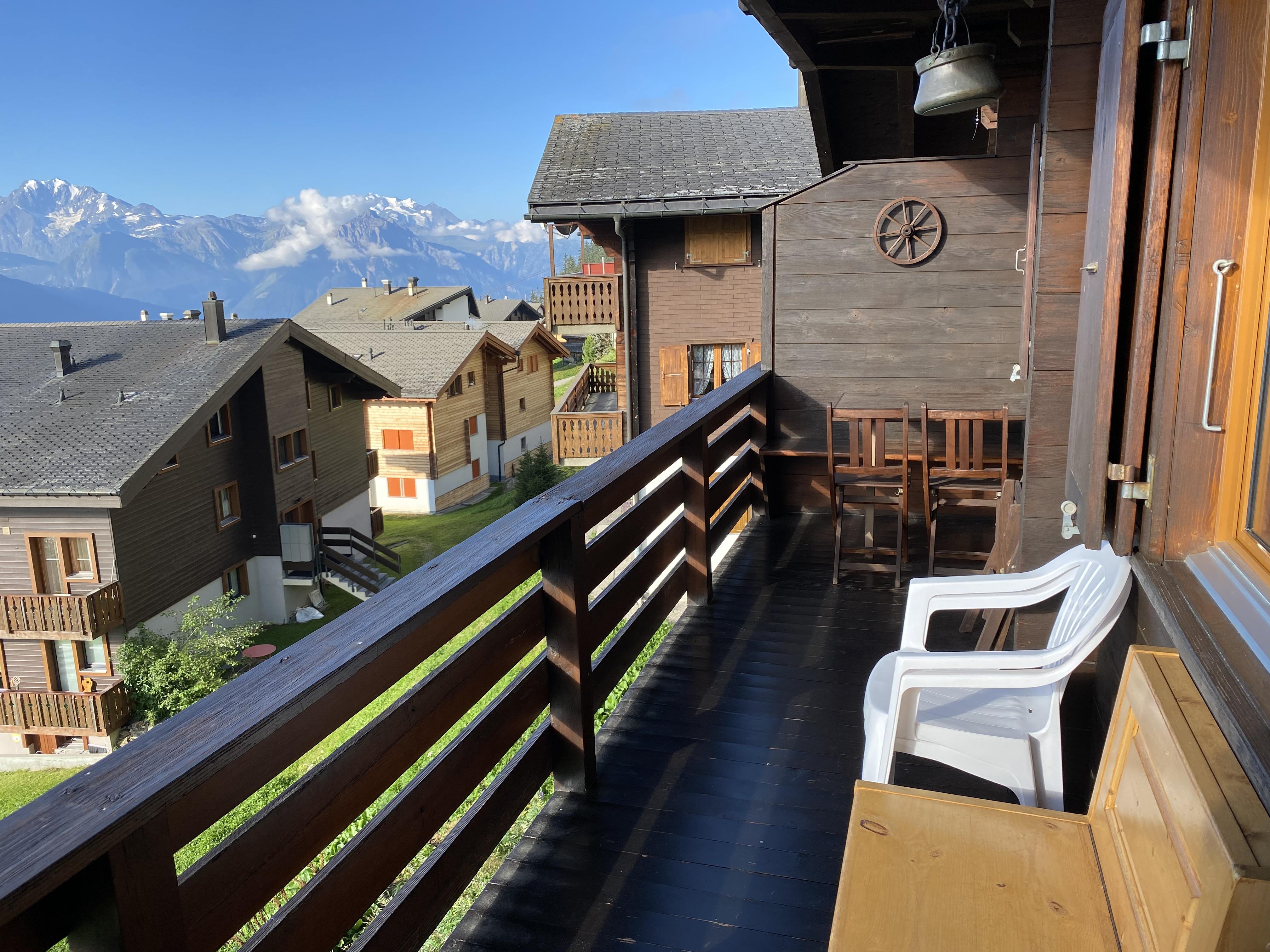 Balkon (1HP) Balkon (1HP)