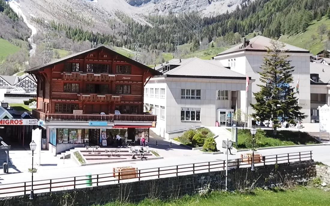 Alpenrösli 001 aussen Alpenrösli 001 aussen