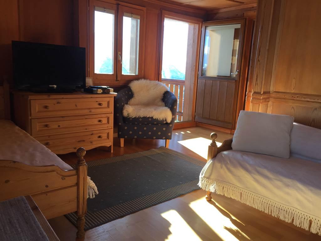 Wohn-Schlaf-Raum Wohn-Schlaf-Raum