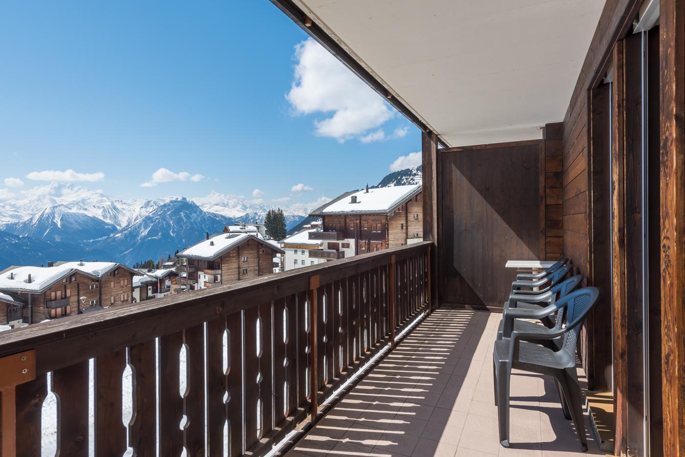 M21_9737-HDR M21_9737-HDR