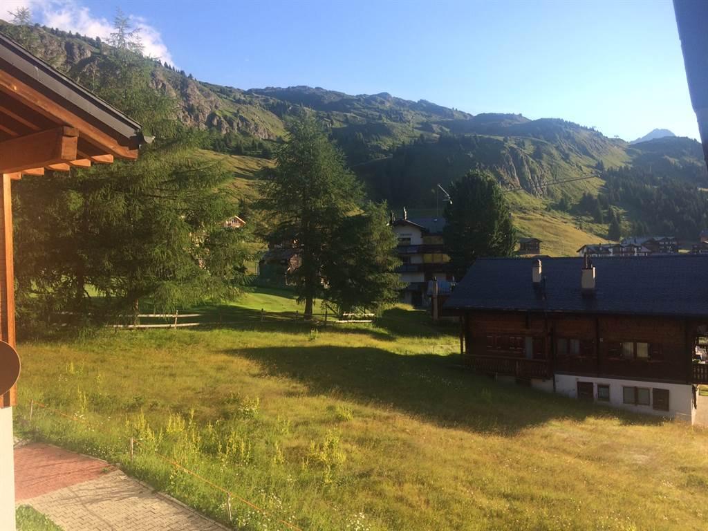 Blick auf Golfplatz hinter dem Haus Blick auf Golfplatz hinter dem Haus