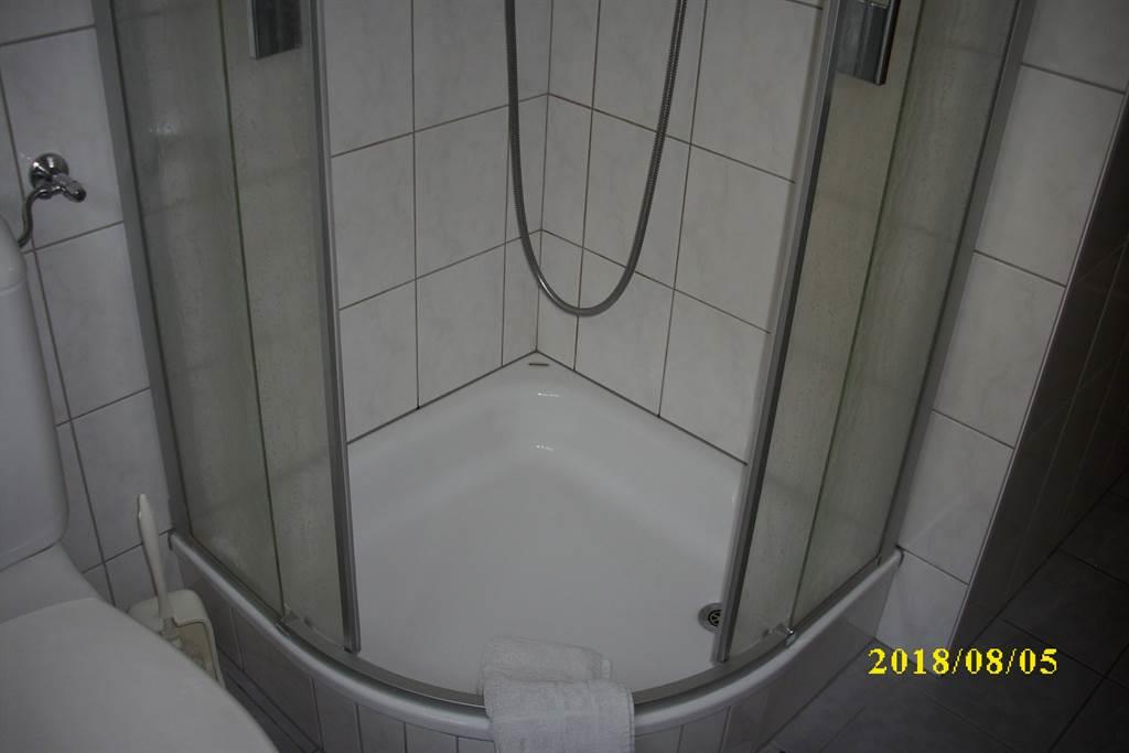 Dusche Dusche