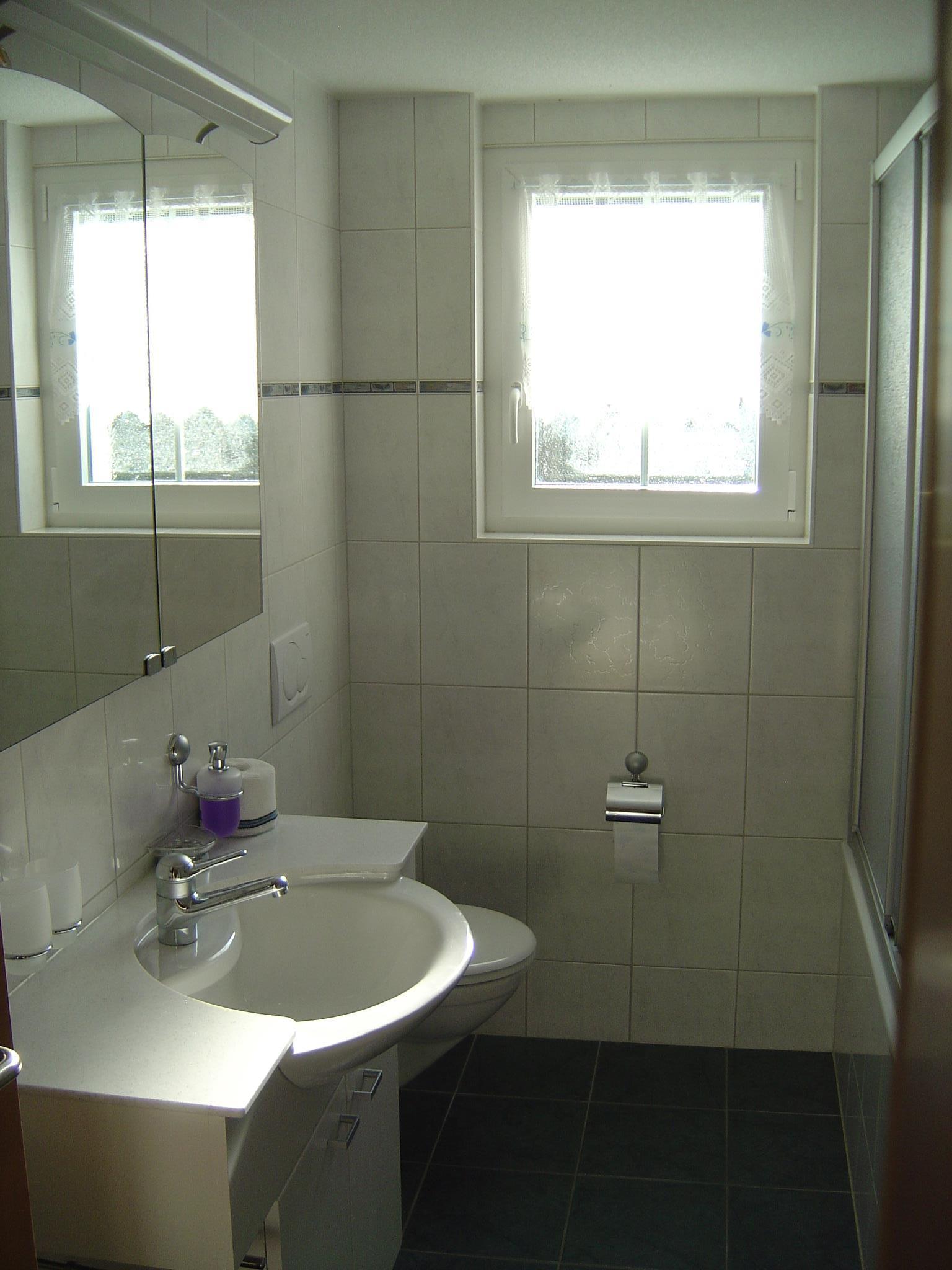 09 Bad Siesta 09 Bad Siesta