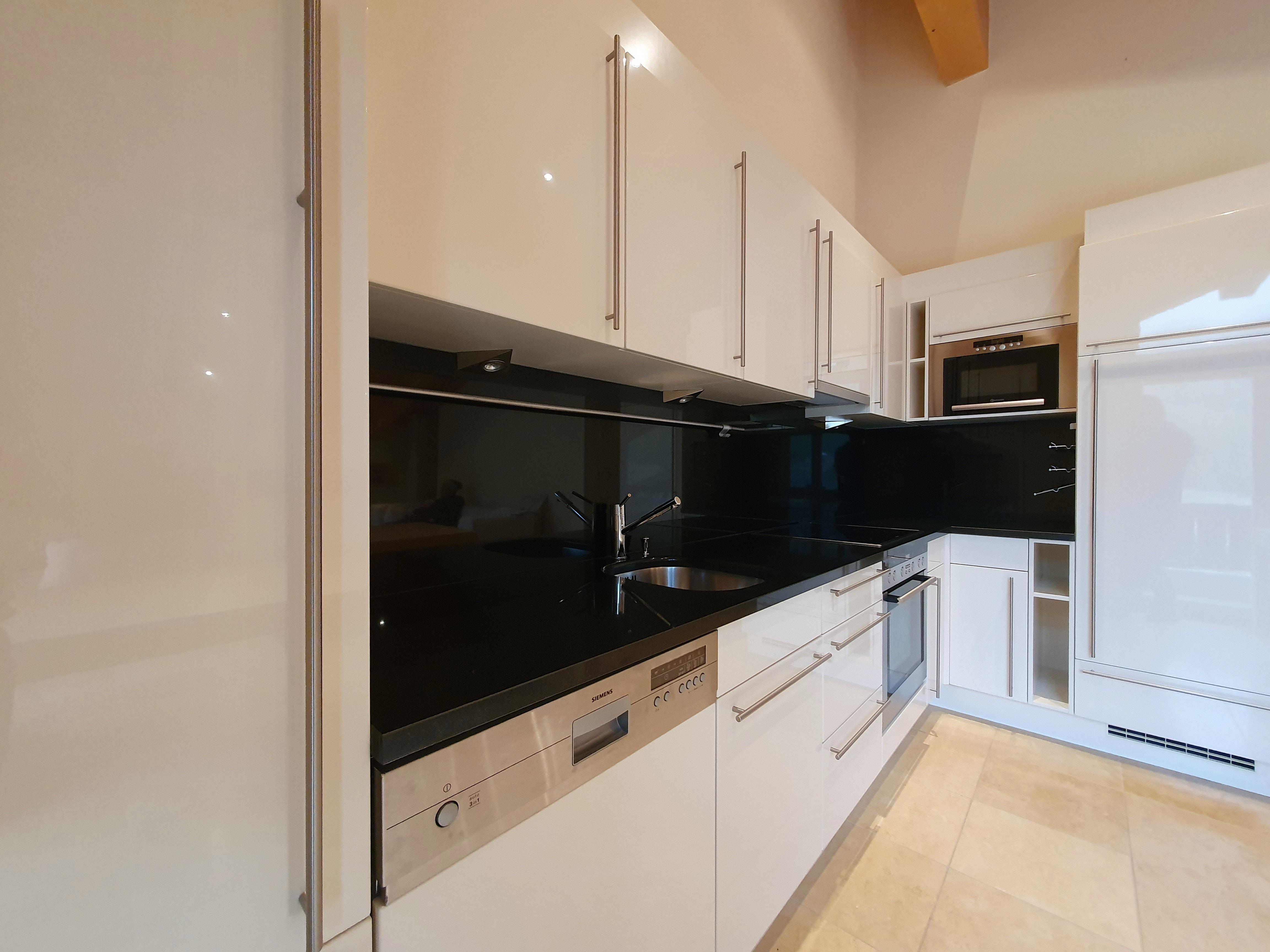 20201010_143333_edited 20201010_143333_edited