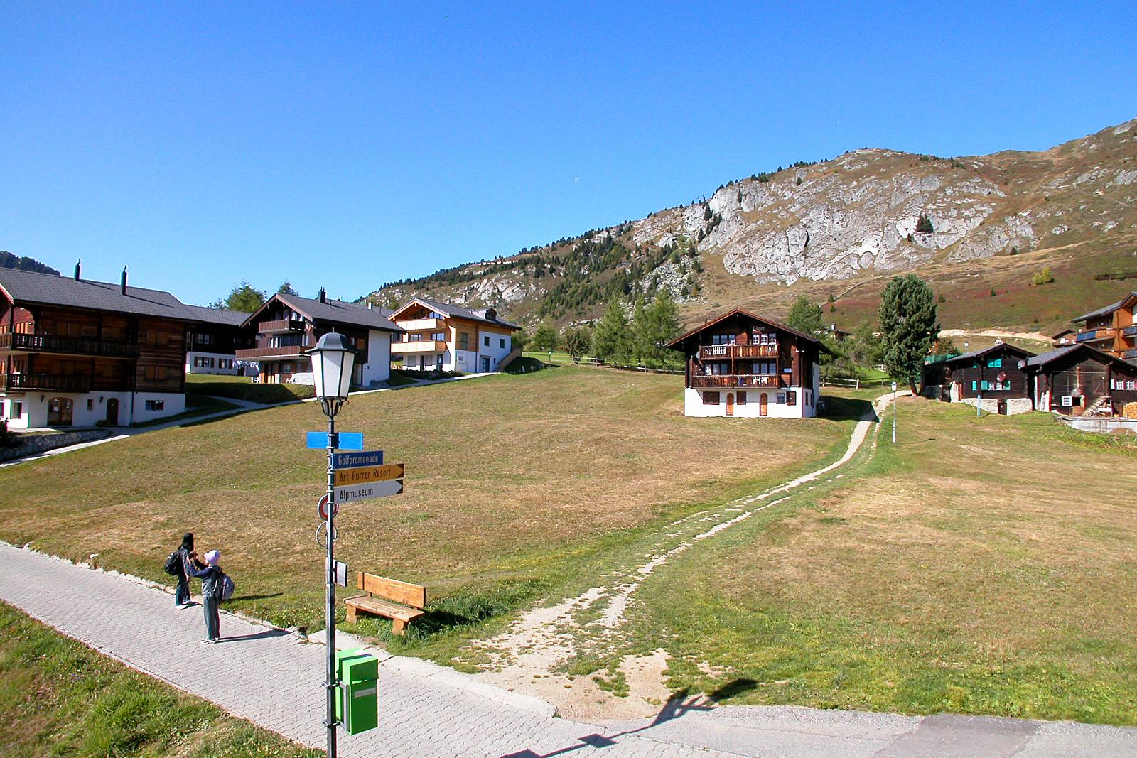 Haus Emilio 3. Stock West - Ausblick Nordbalkon Haus Emilio 3. Stock West - Ausblick Nordbalkon