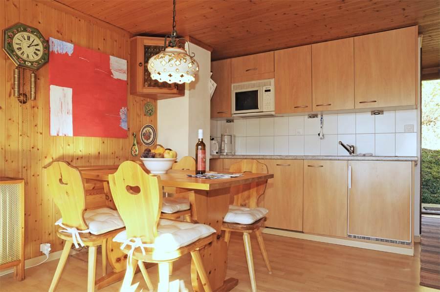 Ferienchalet Trollius 1. Stk. Ost - Wohnküche Ferienchalet Trollius 1. Stk. Ost - Wohnküche