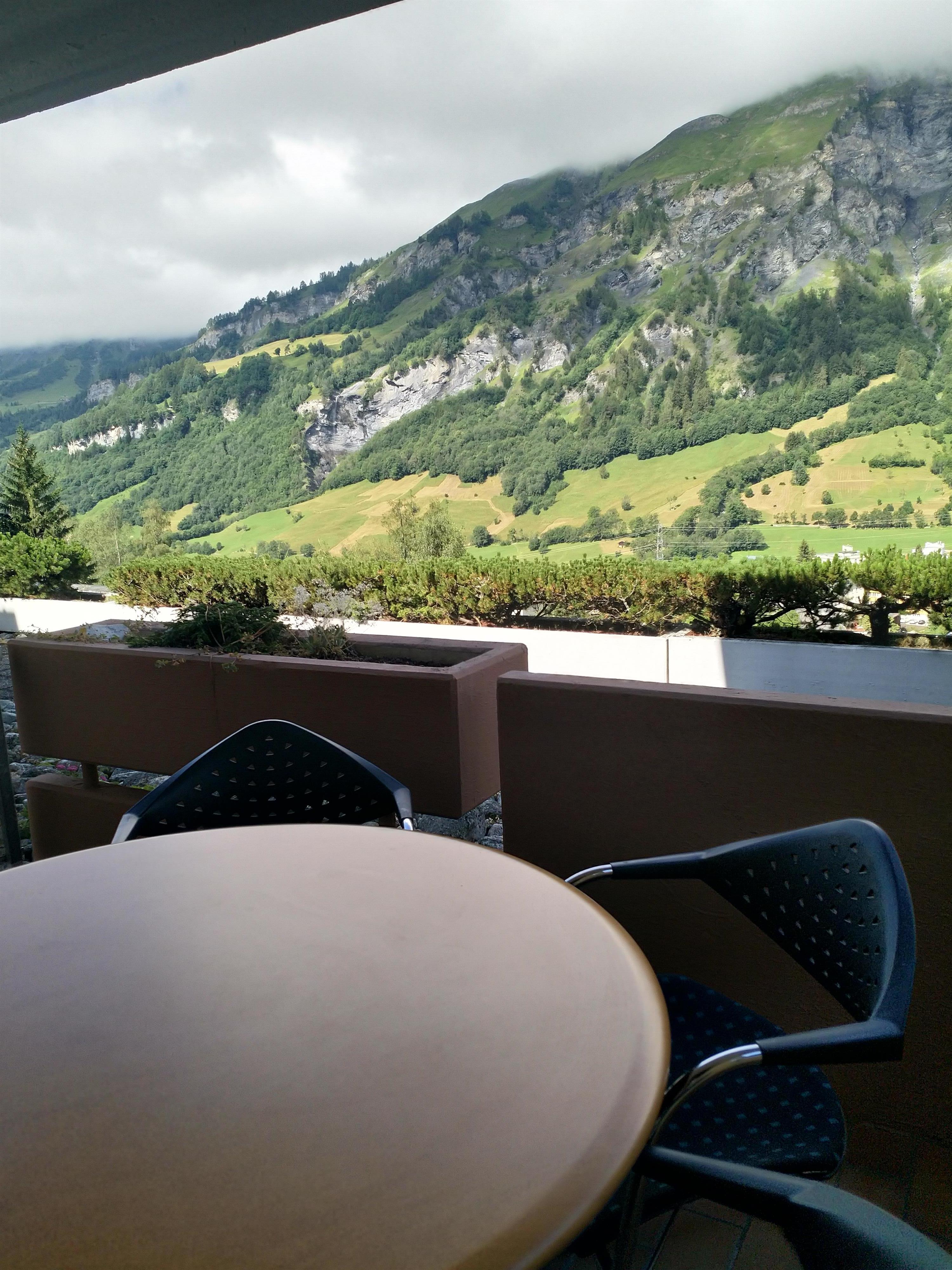 Lärchenwald 1708_balkon_b Lärchenwald 1708_balkon_b