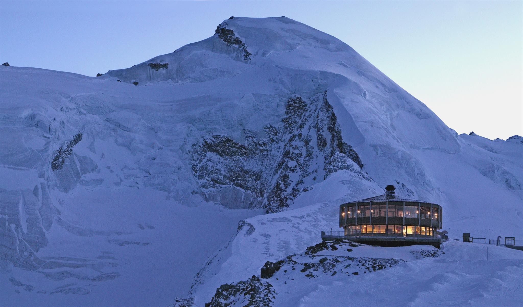 Drehrestaurant mit Allalin Drehrestaurant mit Allalin