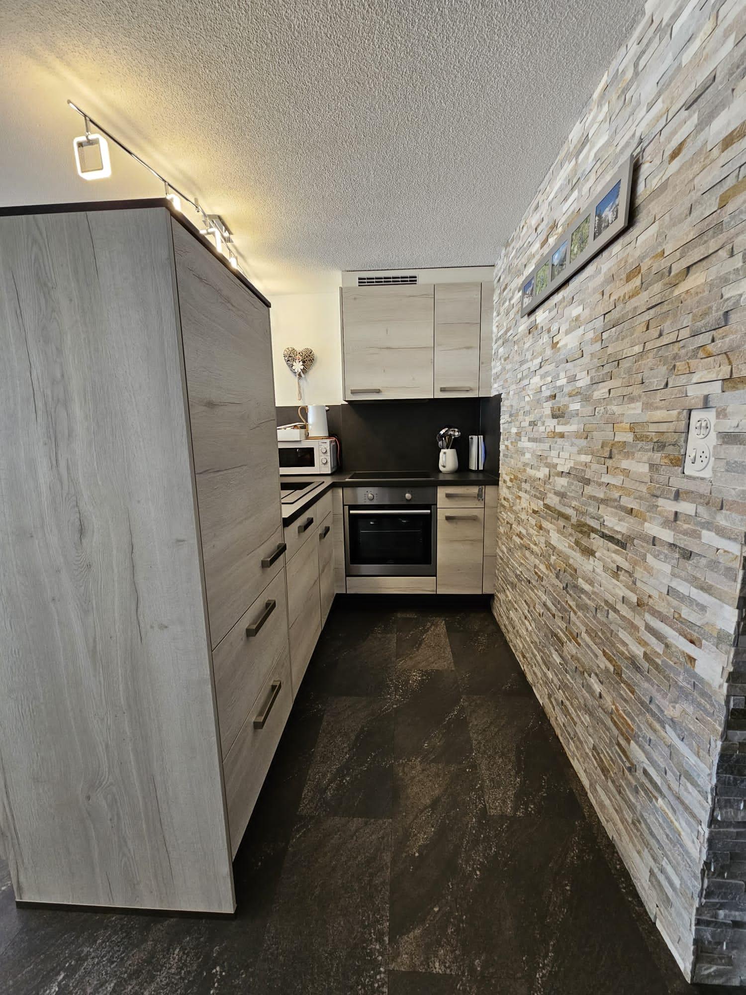 Domino 24_küche_a Domino 24_küche_a