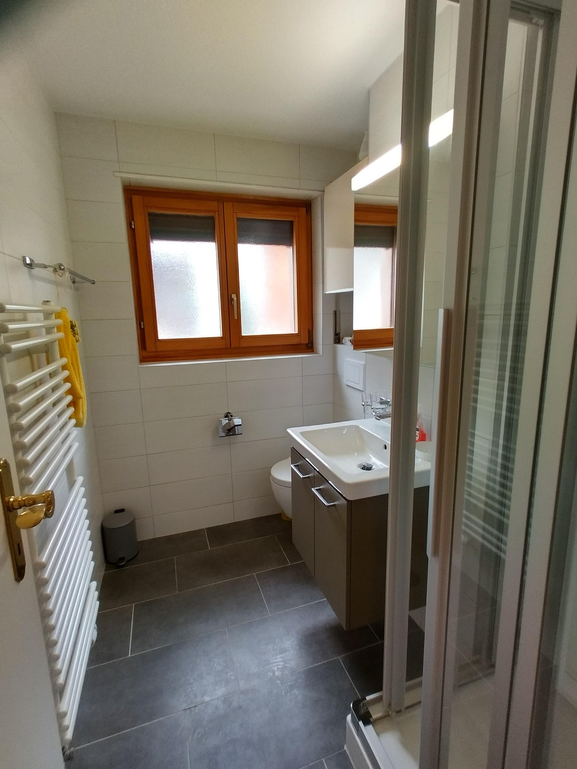 IMG_20220903_153239_HDR IMG_20220903_153239_HDR