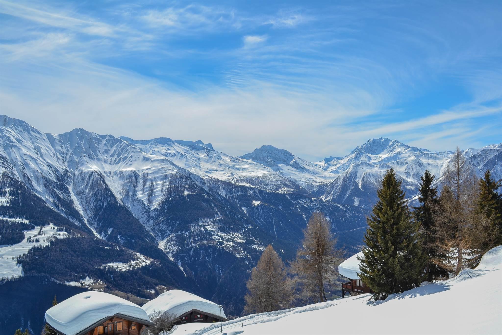 LP-VieuxValaisHD (3) LP-VieuxValaisHD (3)