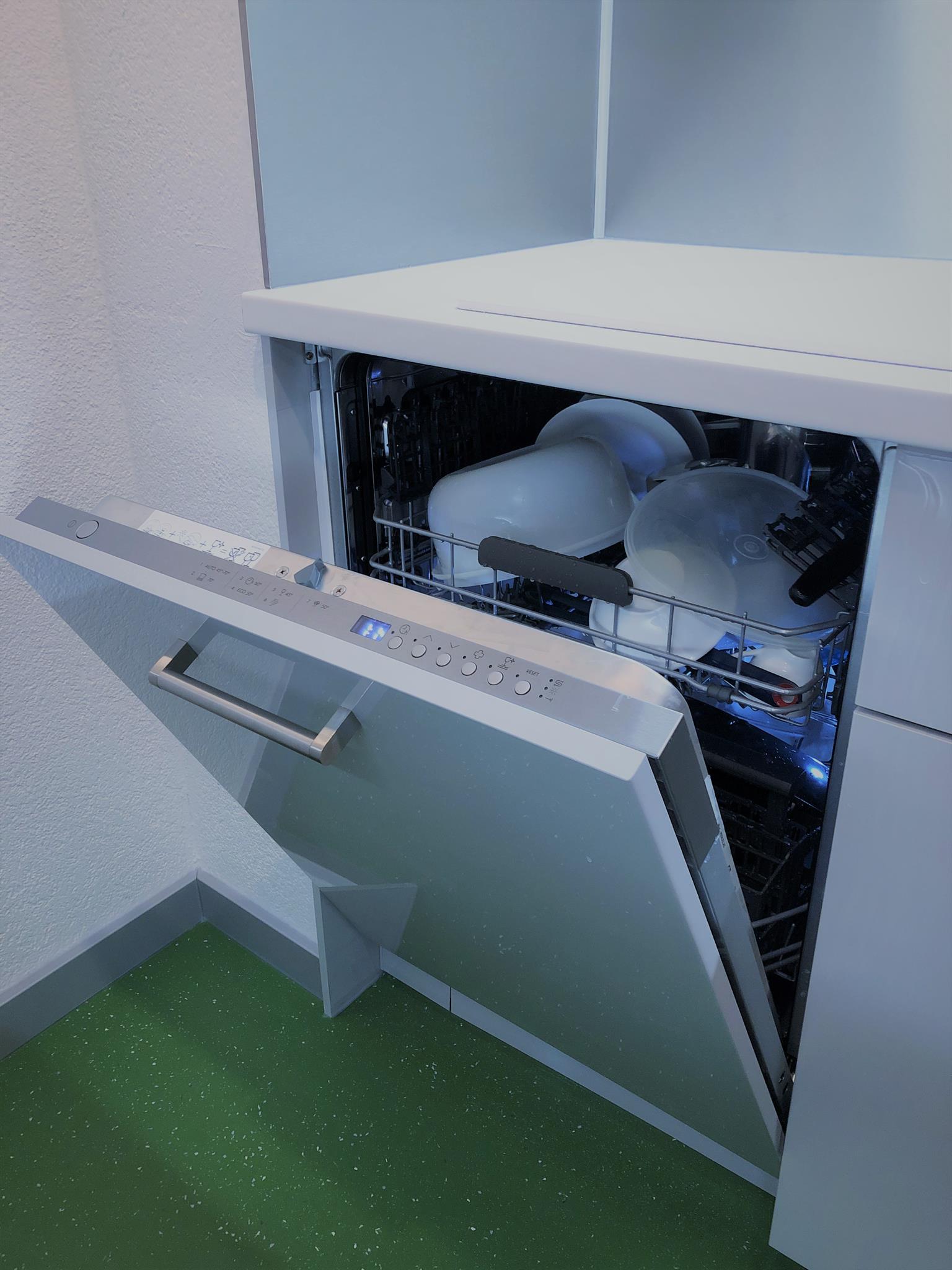 25 Goliath 13 25 Goliath 13