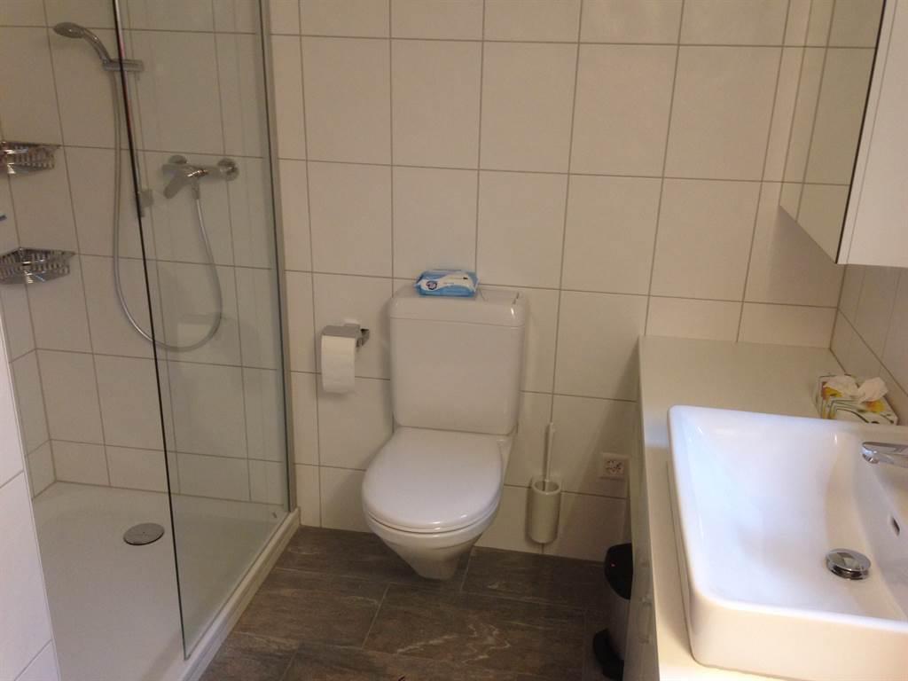 Badezimmer UG Spycherli Riederalp Badezimmer UG Spycherli Riederalp