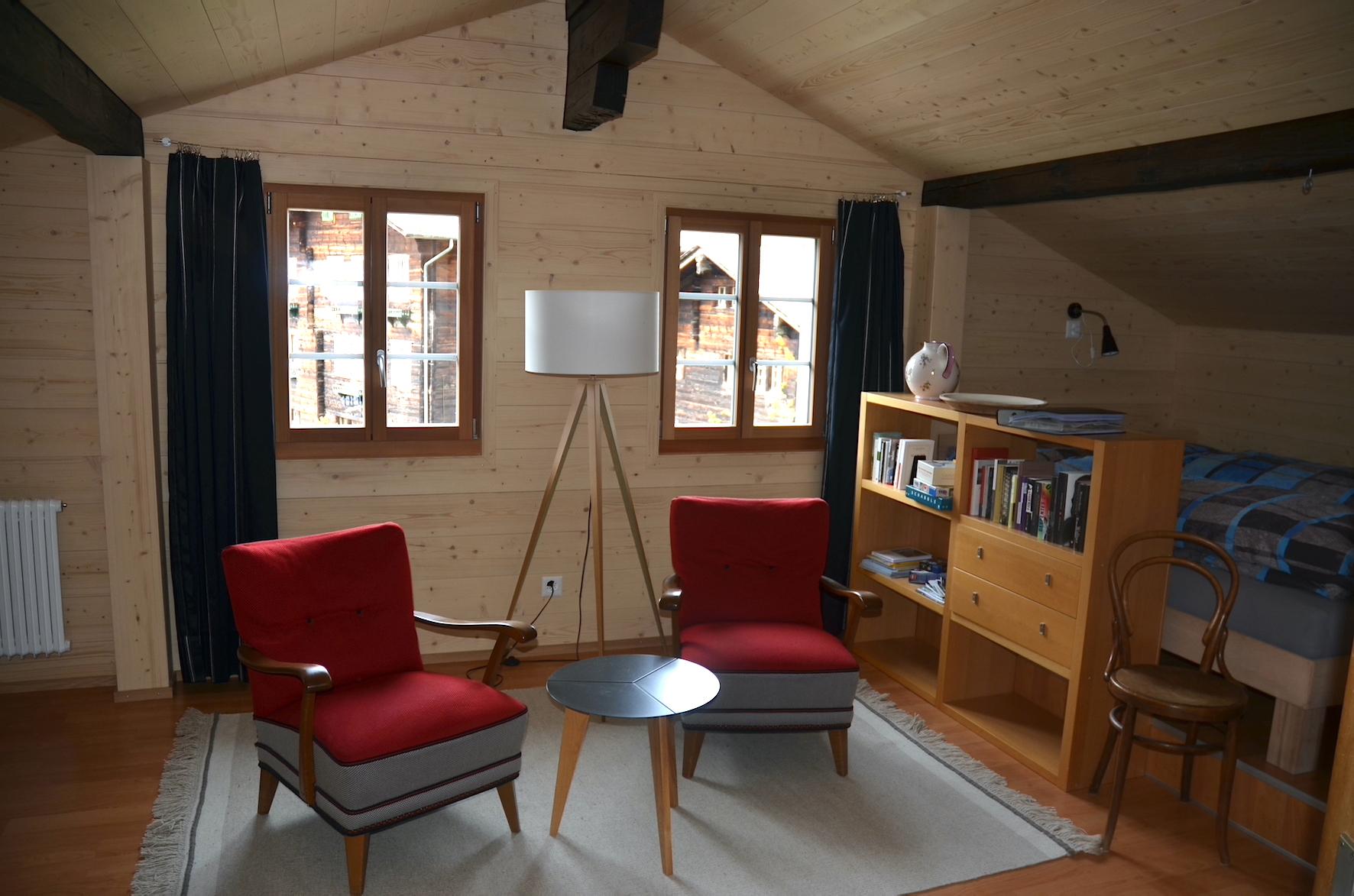 Wohn-Ess-Schalfzimmer Wohn-Ess-Schalfzimmer