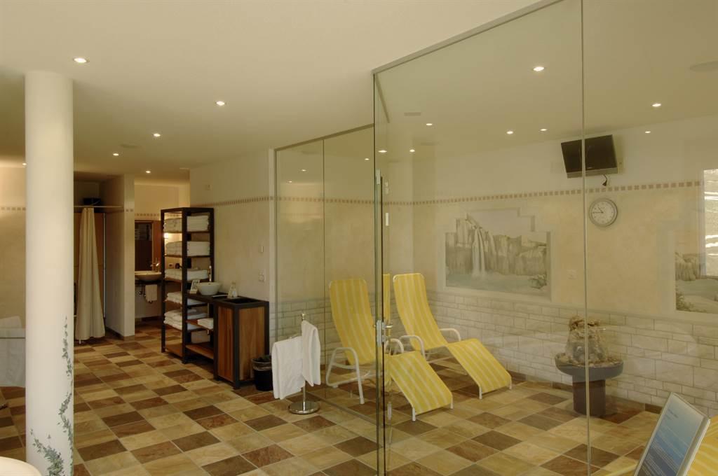 Wellnessanlage - Ruheraum (2) Wellnessanlage - Ruheraum (2)