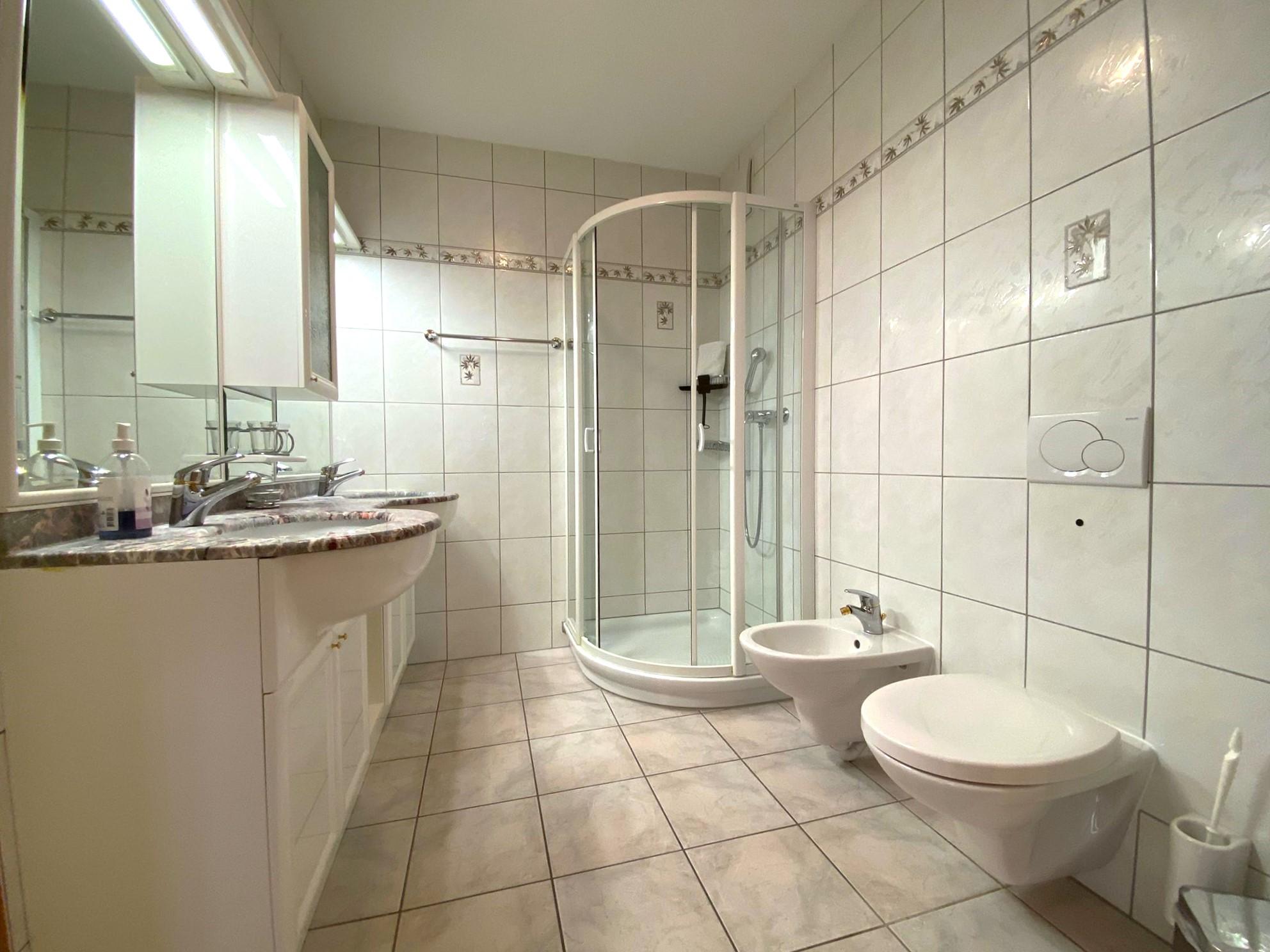 Al Ponte_4_Badezimmer Al Ponte_4_Badezimmer