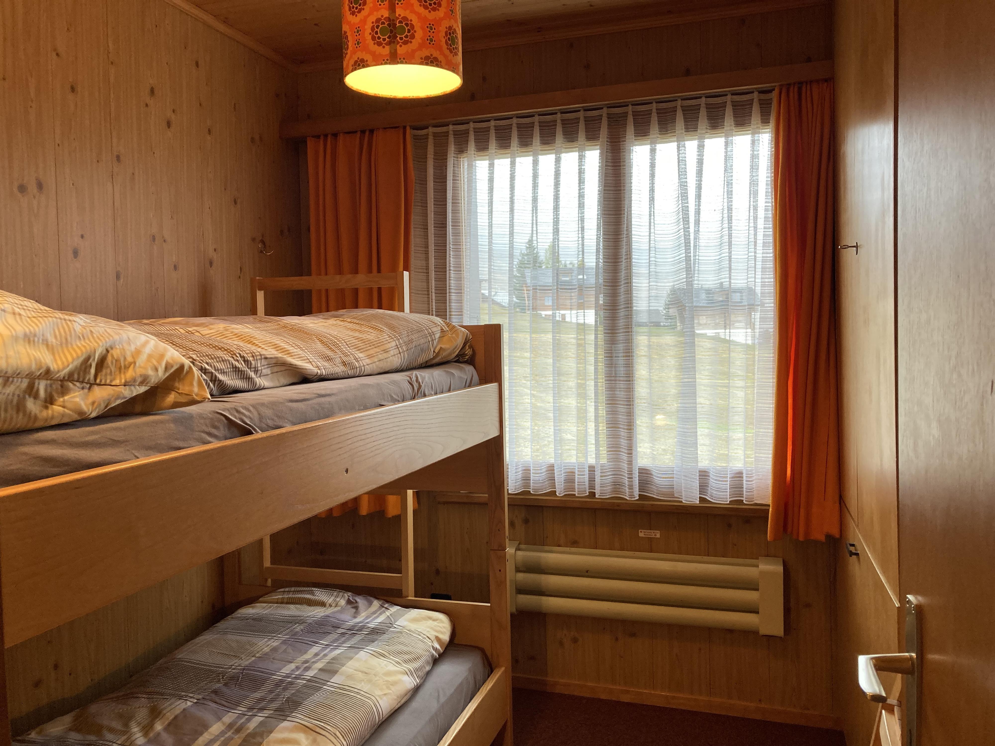 Kinderzimmer gelb (1) Kinderzimmer gelb (1)