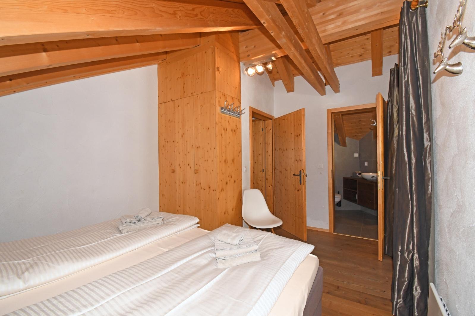 Wilhelm Tell OG Ost - 2. Schlafzimmer (2. Stk.) Wilhelm Tell OG Ost - 2. Schlafzimmer (2. Stk.)